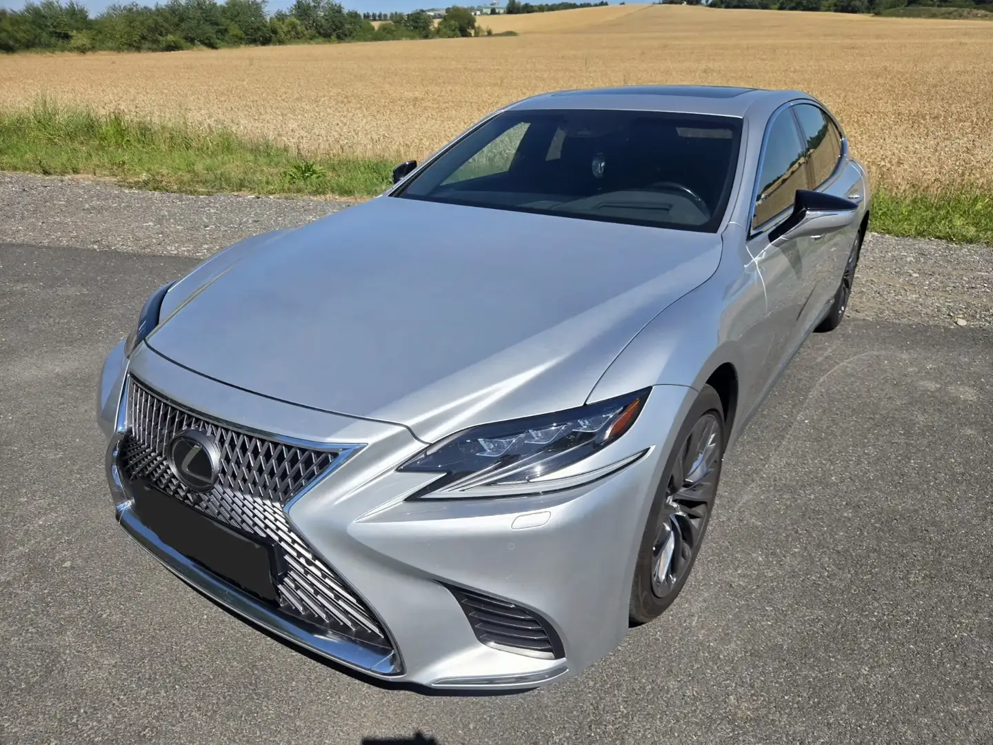 Lexus LS 500 AWD SUPERIOR, TOP Silber - 2
