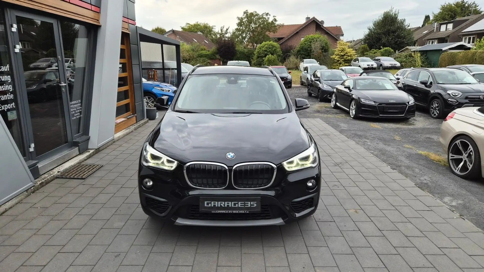 BMW X1 sDrive 18 i Advantage/LED SCHEINWERFER/SHZ Noir - 2