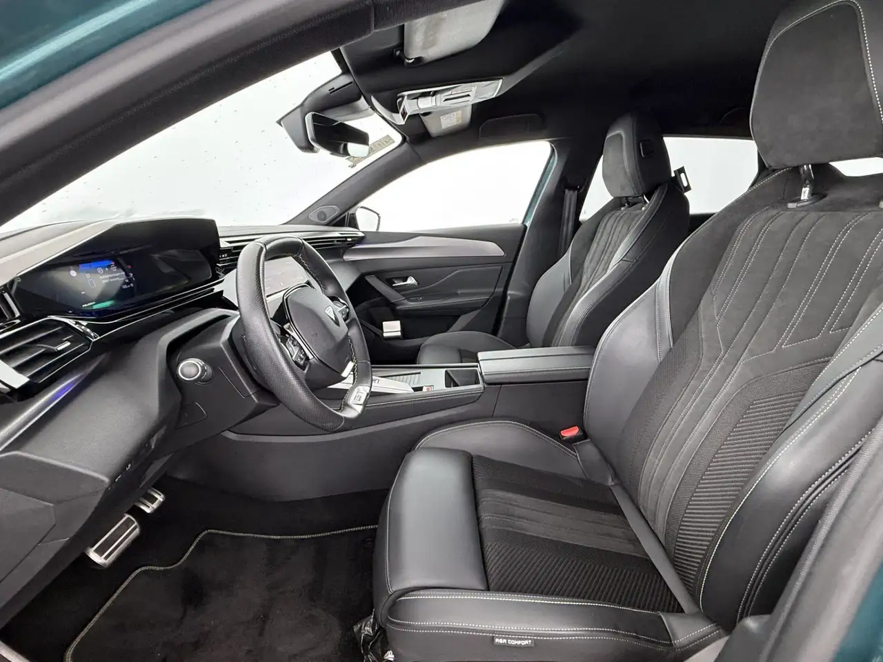 Peugeot 308 SW 180 GT PHEV Aut LED ALCANTARA NAVI SITZHZG, миниатюра 17