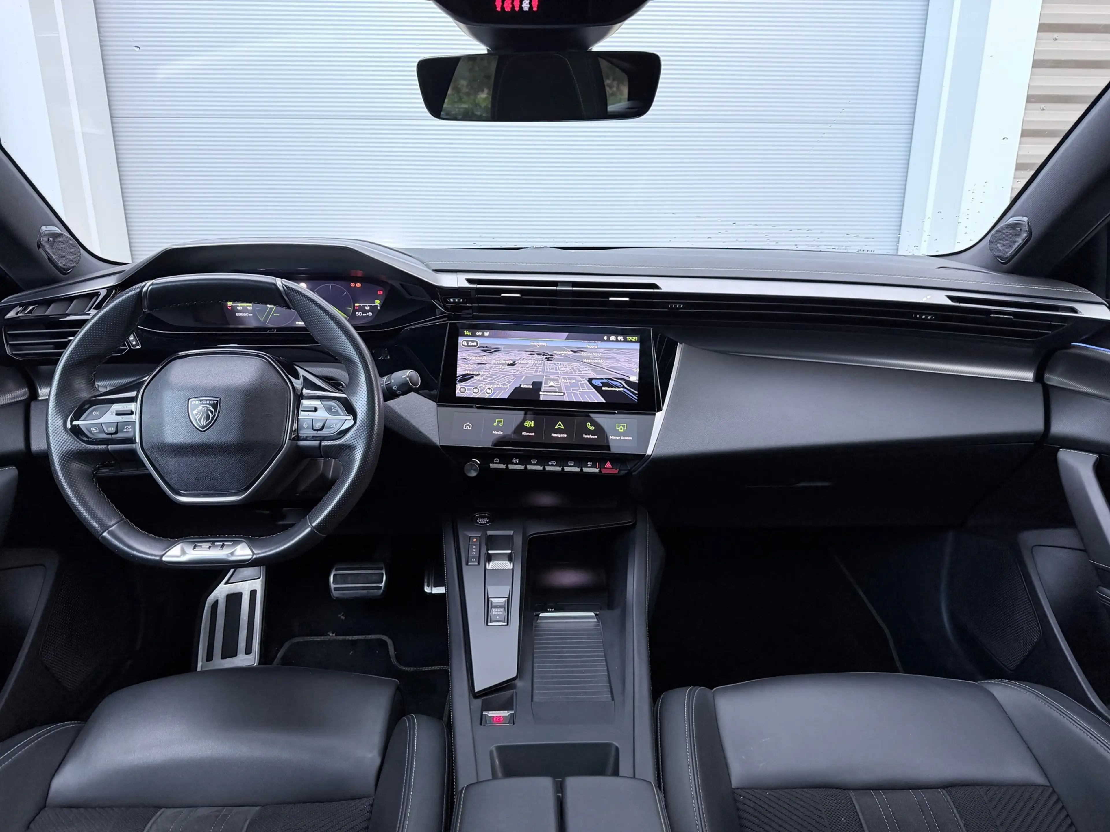 Peugeot 308 SW 1.2 PureTech GT Pack Business Massage/Camera — photo 10
