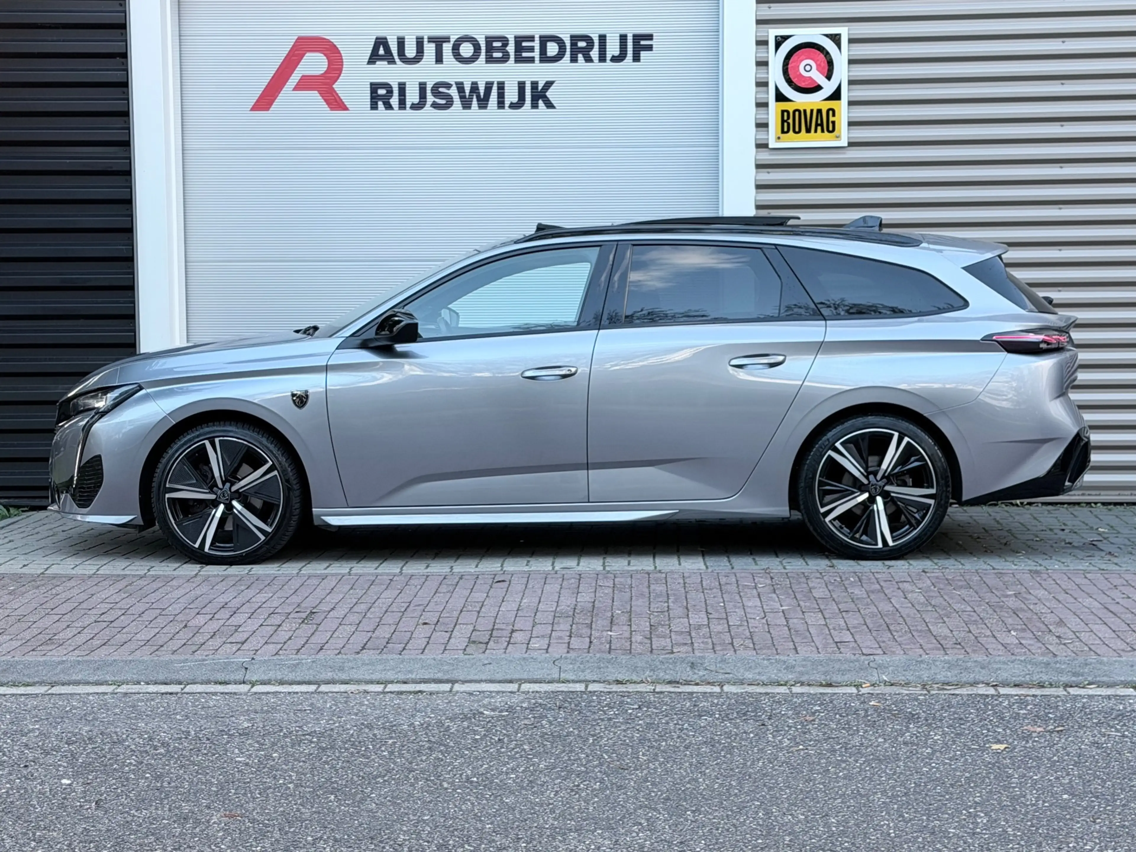 Peugeot 308 SW 1.2 PureTech GT Pack Business Massage/Camera — photo 2