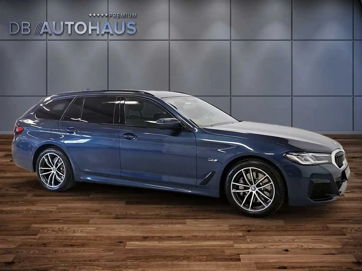 BMW 530 e Touring Sport-Steptronic Blau - 2