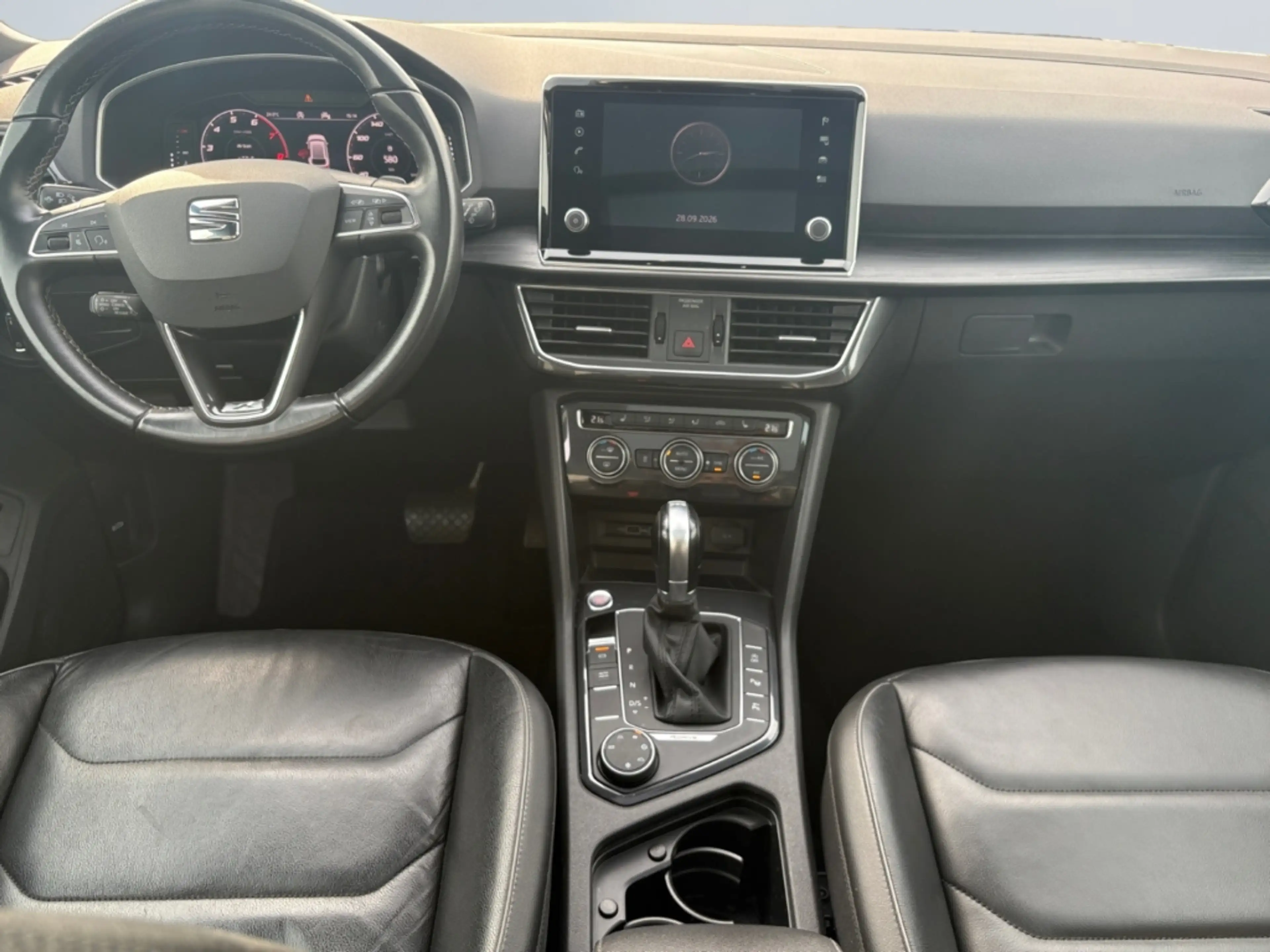 SEAT Tarraco 2.0 TSI Xcellence 4Dr *StHz*360°*AHK*20''* — photo 11