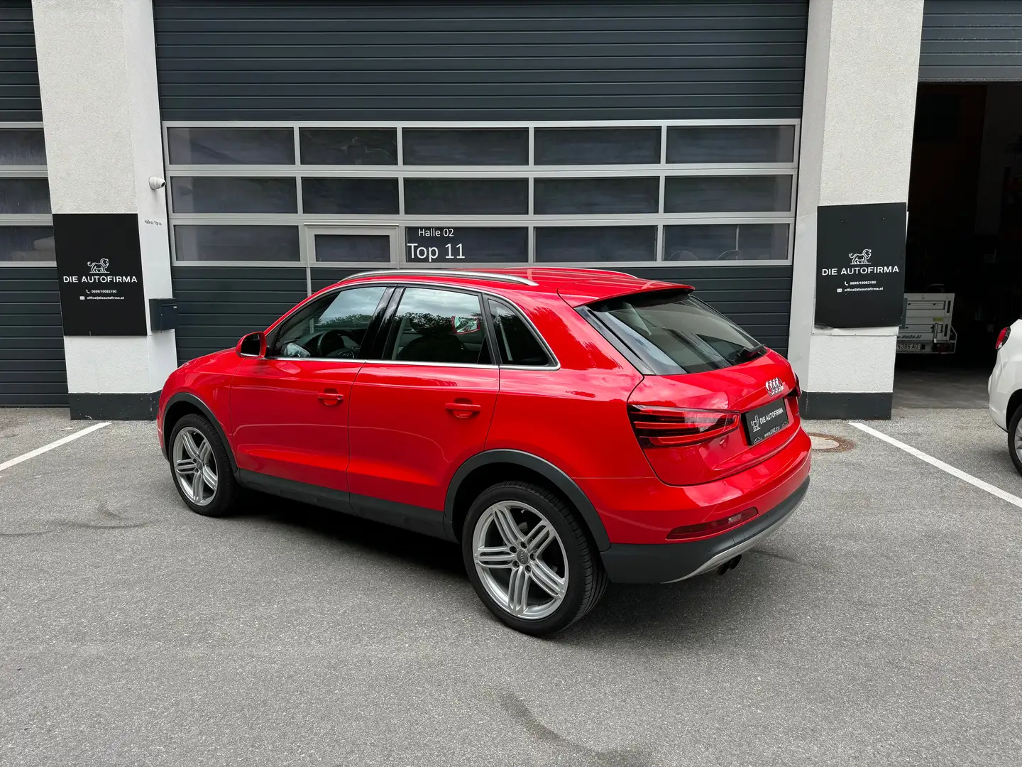 Audi Q3 2.0 TDI QUATTRO*EXCLUSIVE*AHK*PDC*ZAHNRIEMEN NEU* Rot - 2