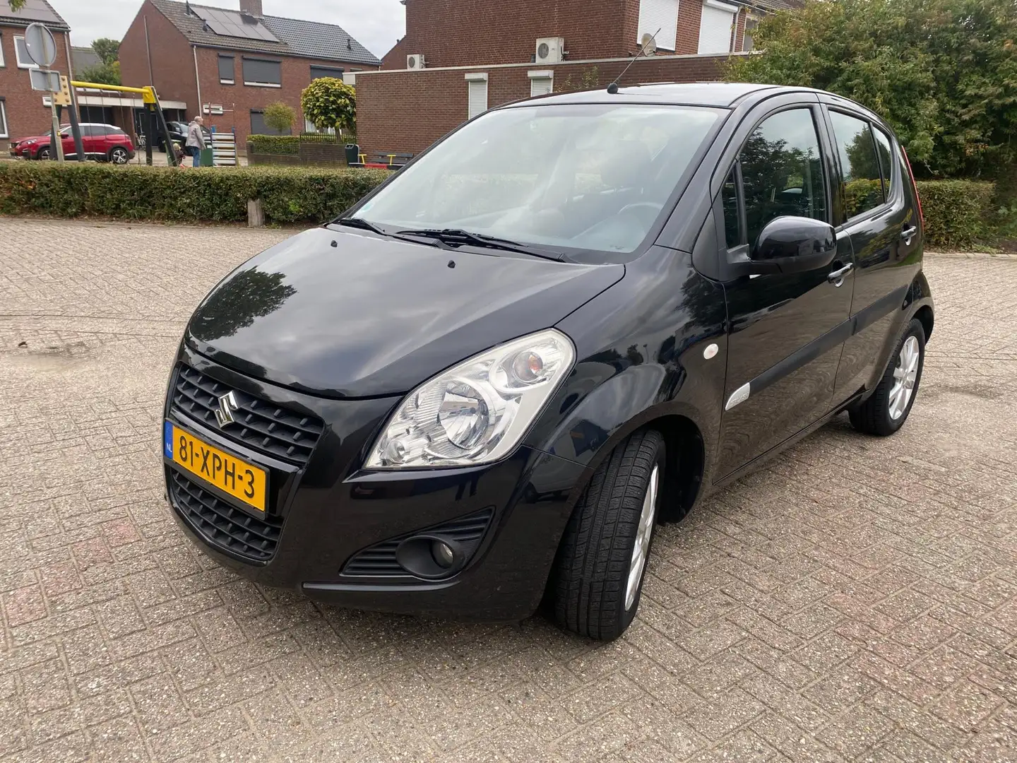 Suzuki Splash 1.2 Comfort Zwart - 1
