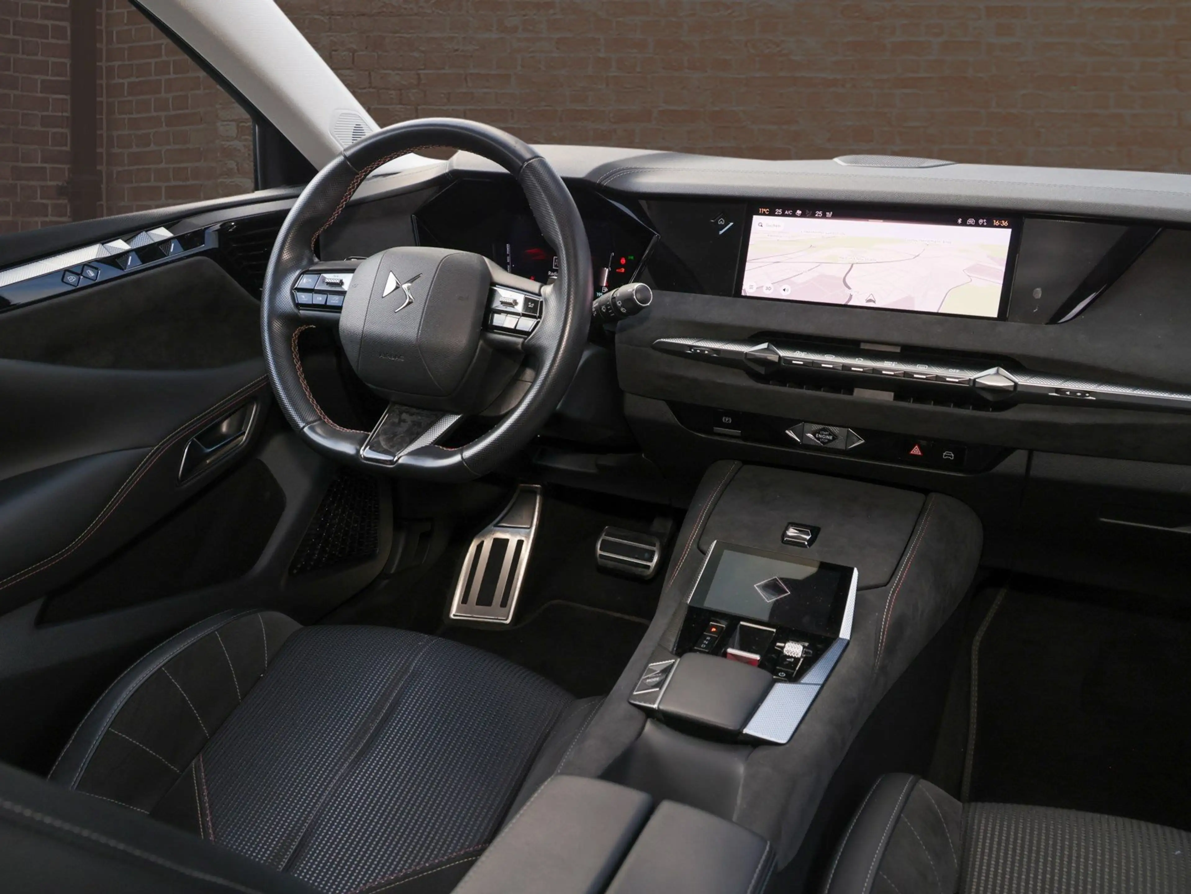 DS Automobiles DS 4 DS4 1.6 Plug-in Performance Line+ 225 Sitzh./ Keyl — photo 11