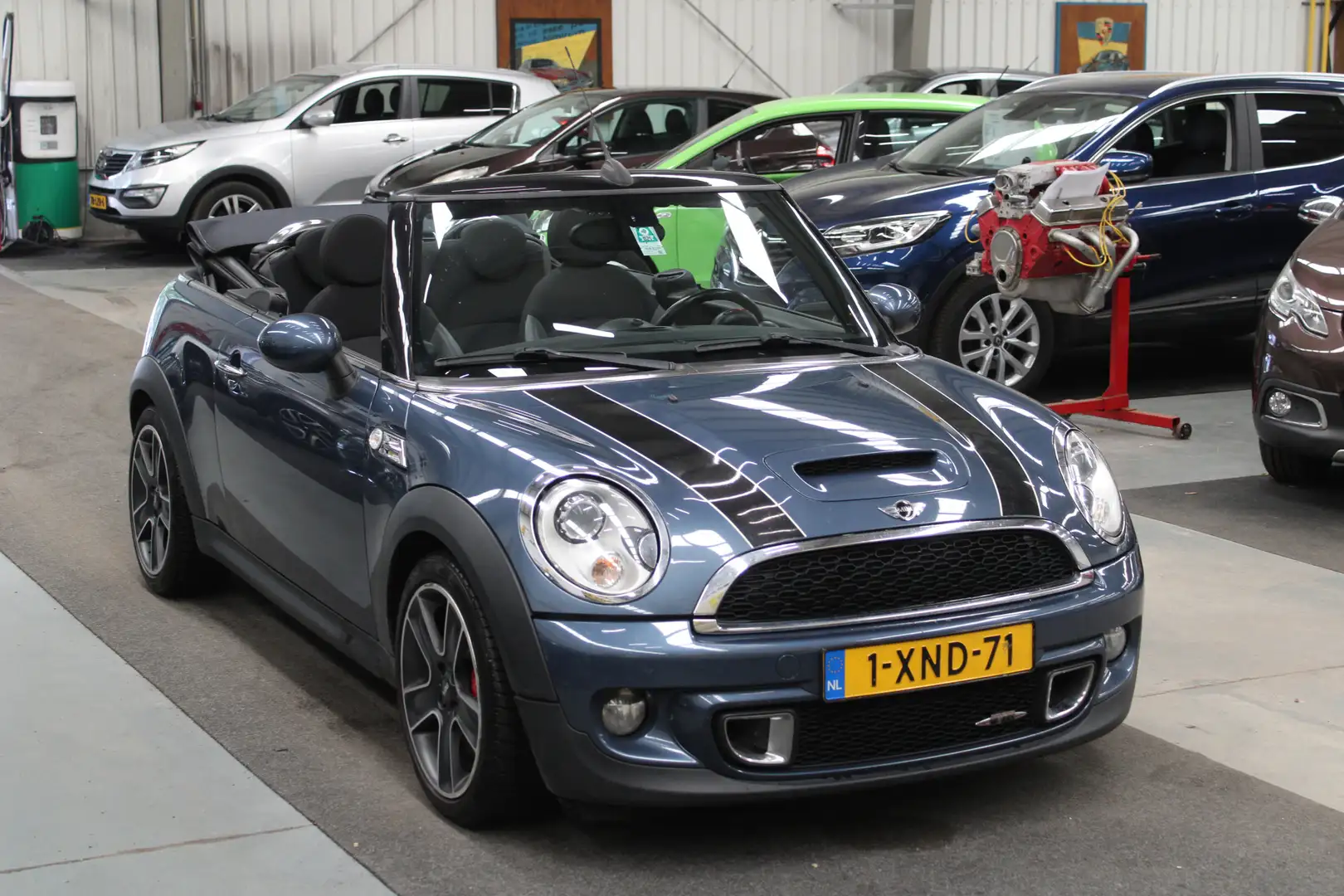 MINI John Cooper Works Cabrio Mini 1.6 Airco, Cruise control, Navi, Stoelverwarm Blauw - 2