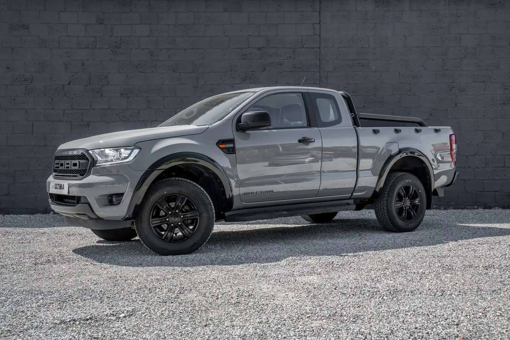 Ford Ranger 2.0d AUTOMAAT WOLFTRACK Šedá - 1