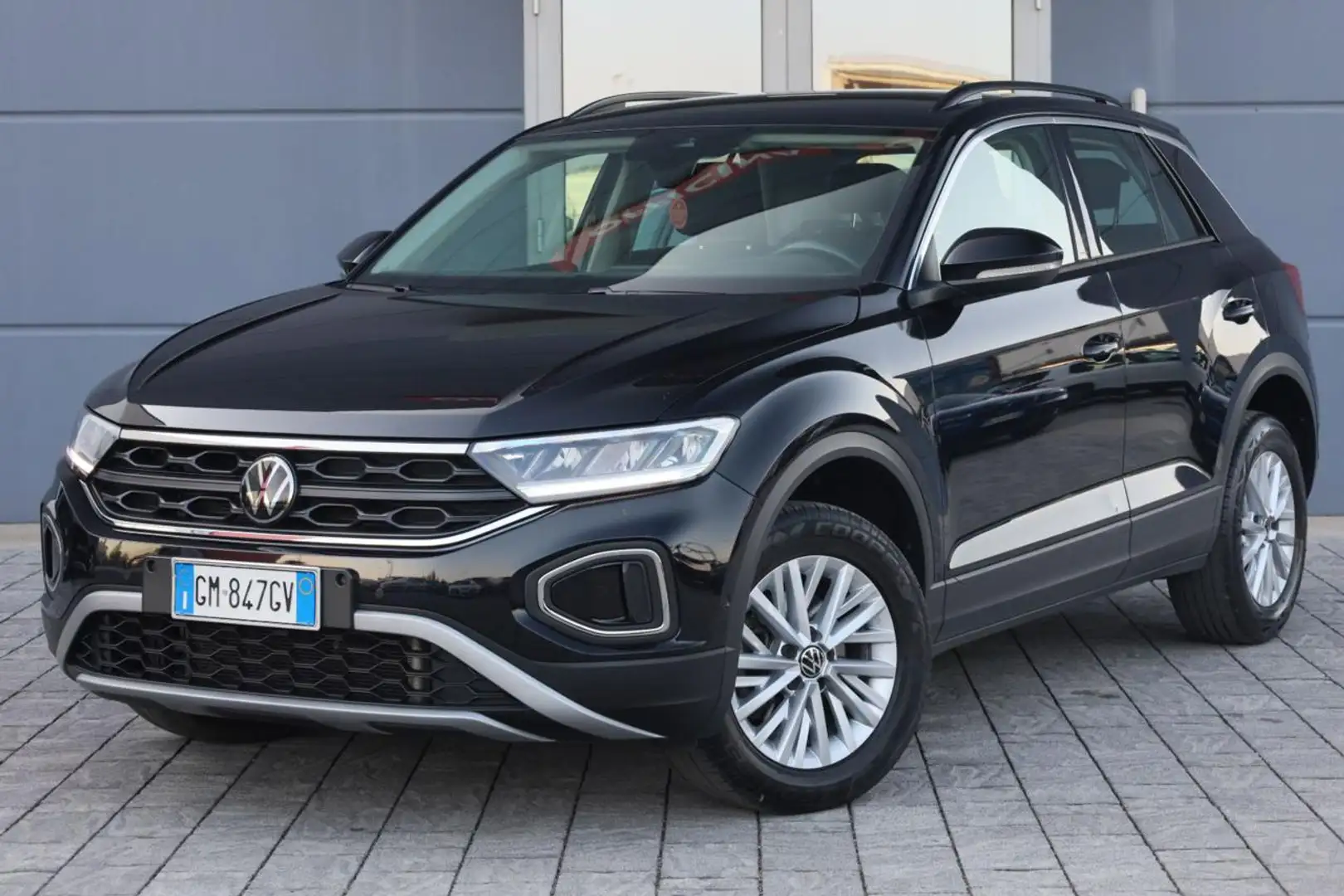Volkswagen T-Roc 1.5 TSI Prezzo Netto DSG Life Nero - 2