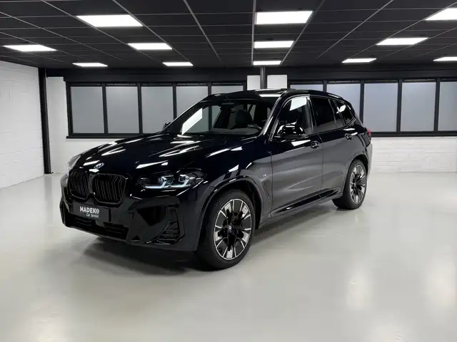 BMW iX3 High Executive 80 kWh M Sport |Pano|HUD|360