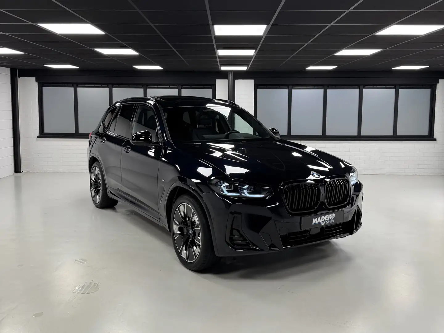 BMW iX3 High Executive 80 kWh M Sport |Pano|HUD|360 Czarny - 2
