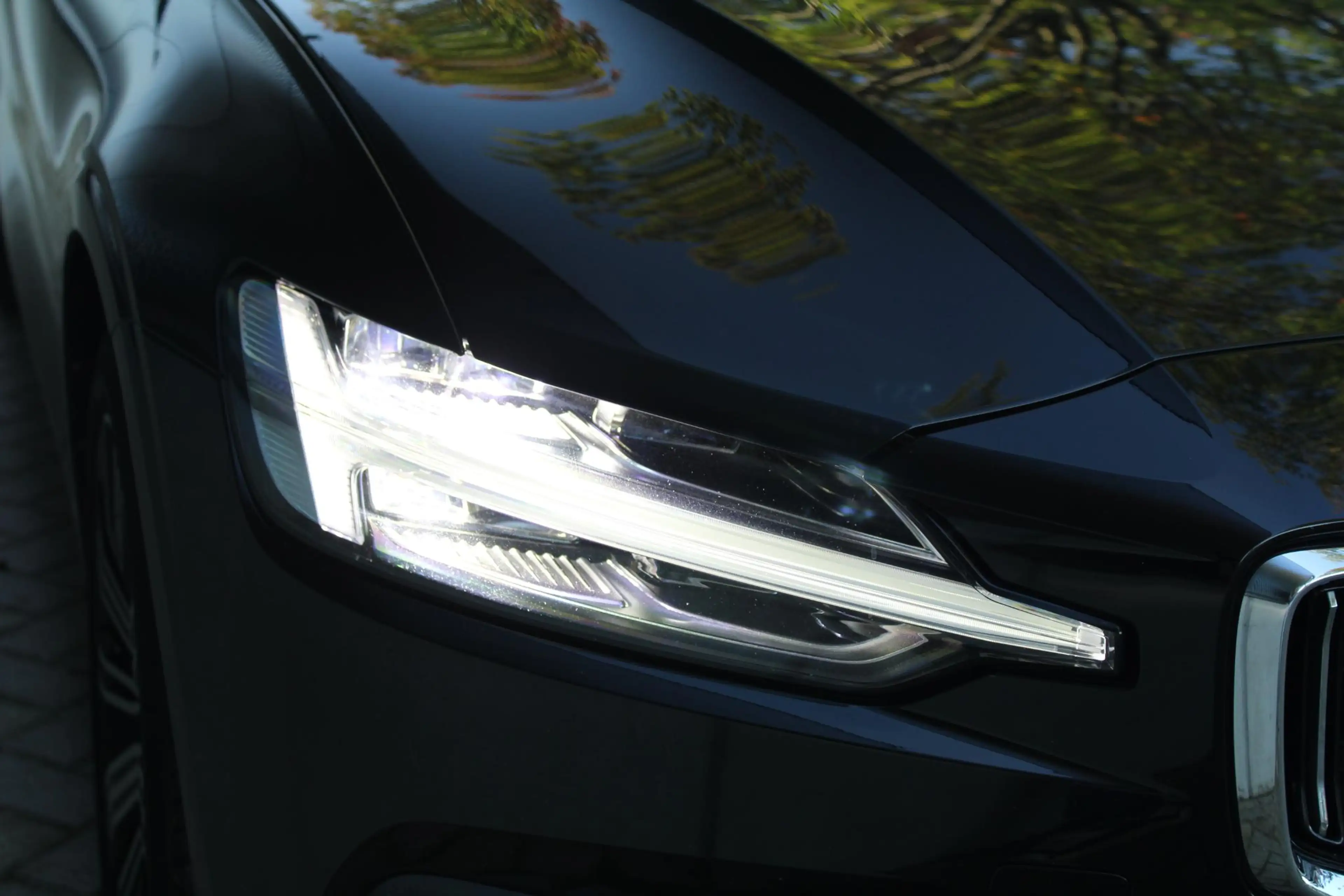 Volvo V60 2.0 T6 Recharge AWD Essential Bright | Stuur & Sto — photo 19