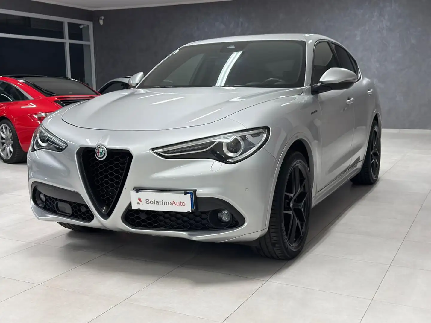 Alfa Romeo Stelvio 2.2 t Veloce First Edition Q4 210cv auto Silver - 2