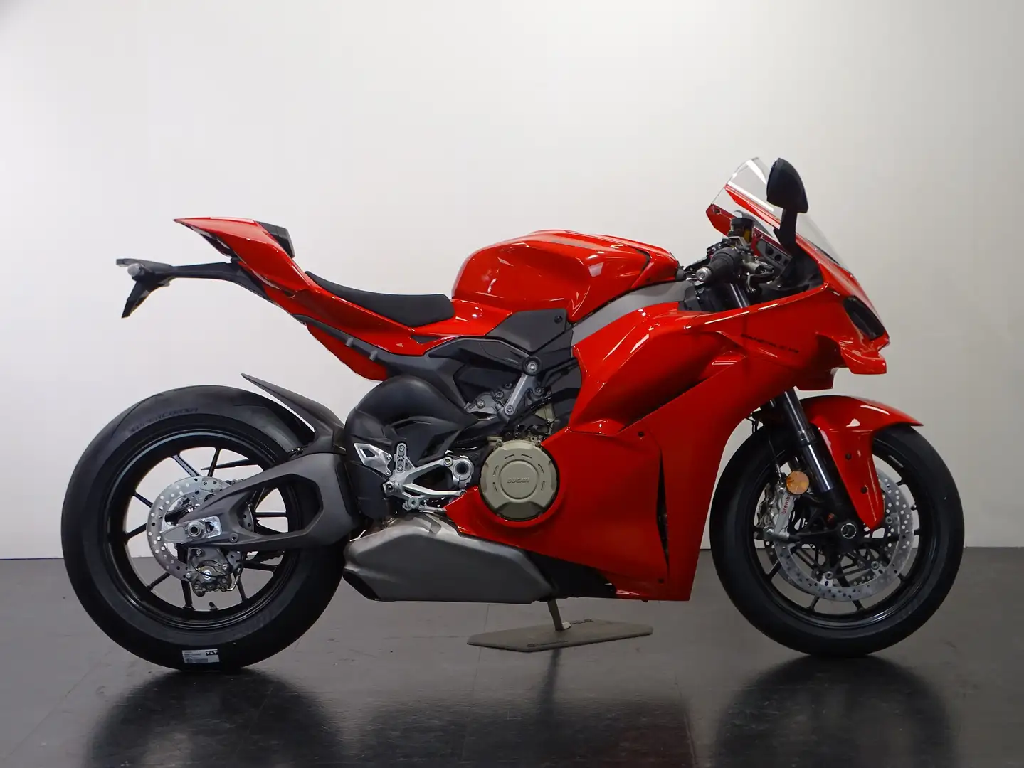 Ducati Panigale V4 Rood - 1