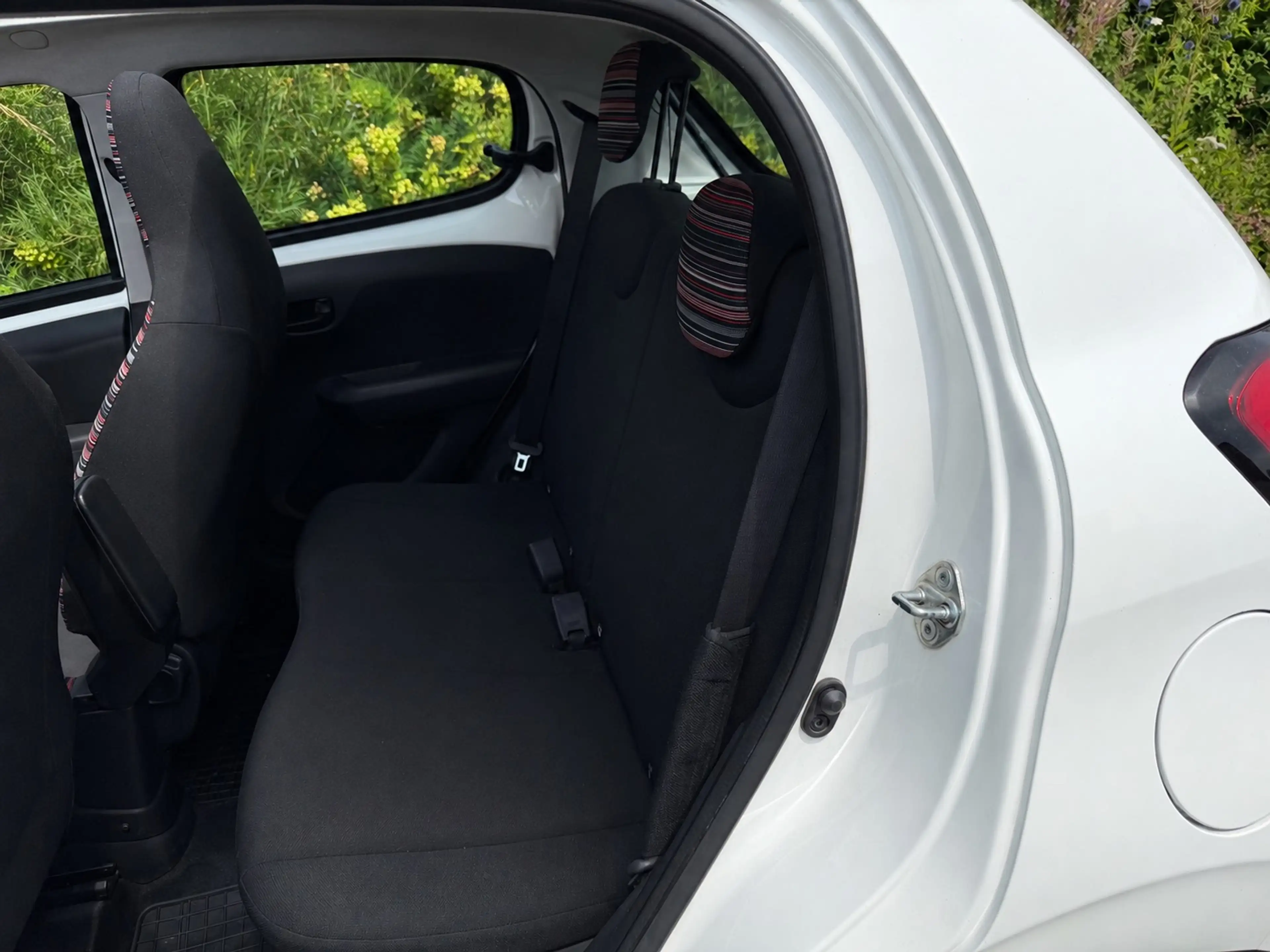 Citroen C1 C1 1.2i PureTech Airscape Feel open dak, Airco — photo 10