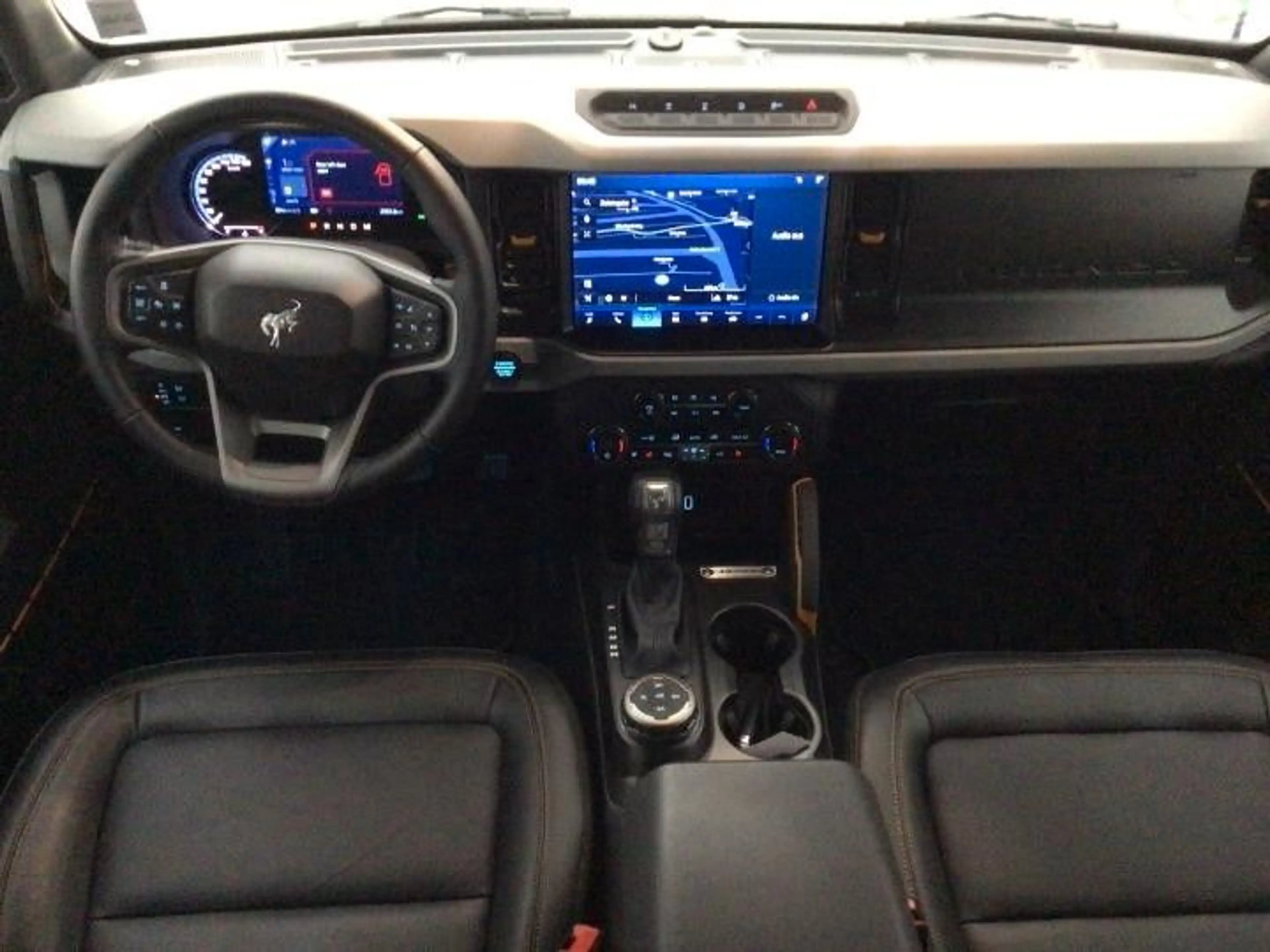Ford Bronco Badlands e-4WD iACC+BLIS+B&O+LED+SYNC4 — photo 5