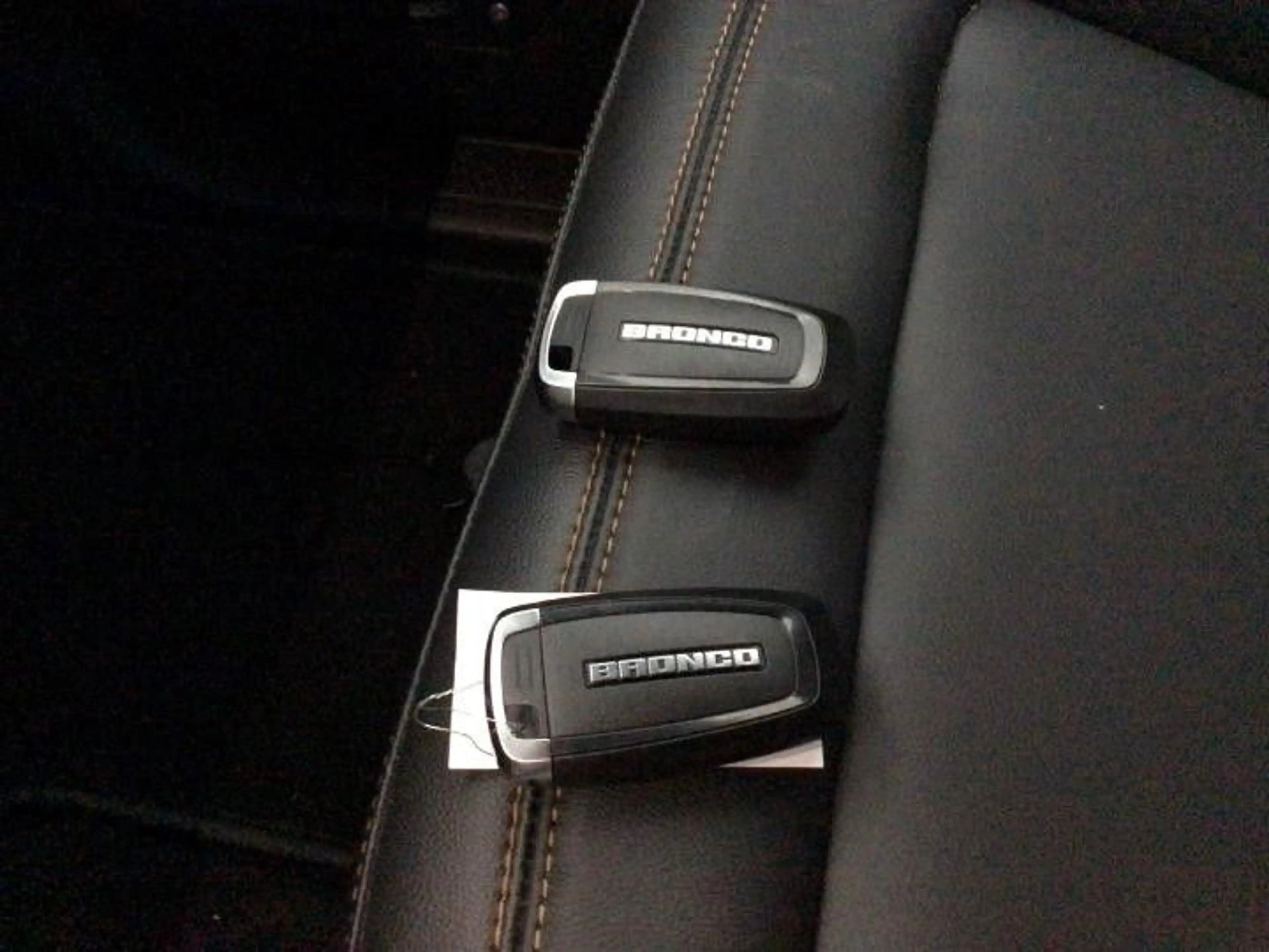 Ford Bronco Badlands e-4WD iACC+BLIS+B&O+LED+SYNC4 — photo 8