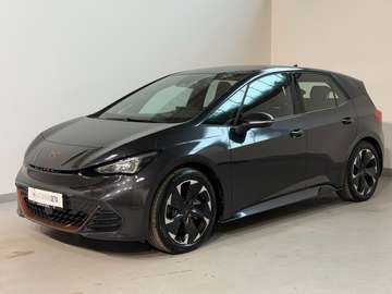 170 kW E-boost ACC*LANE*KESSY*LED*SHZ*KAM