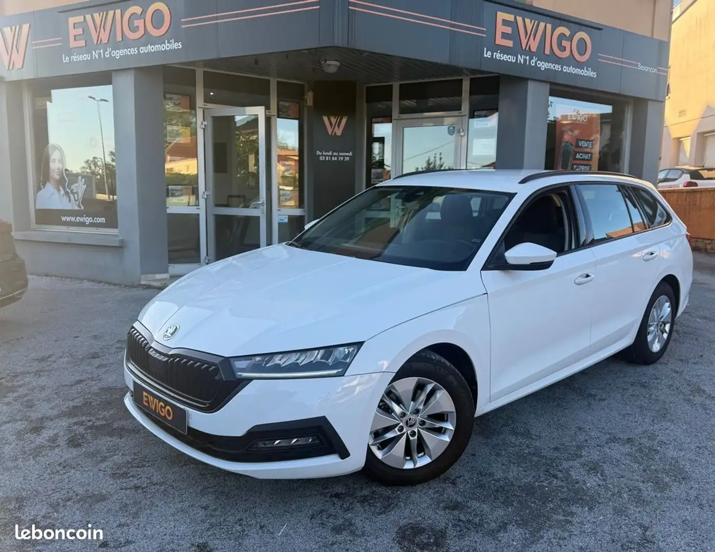 Skoda Octavia 1.5 tsi 150 ch hybrid mhev business dsg7 Blanc - 1