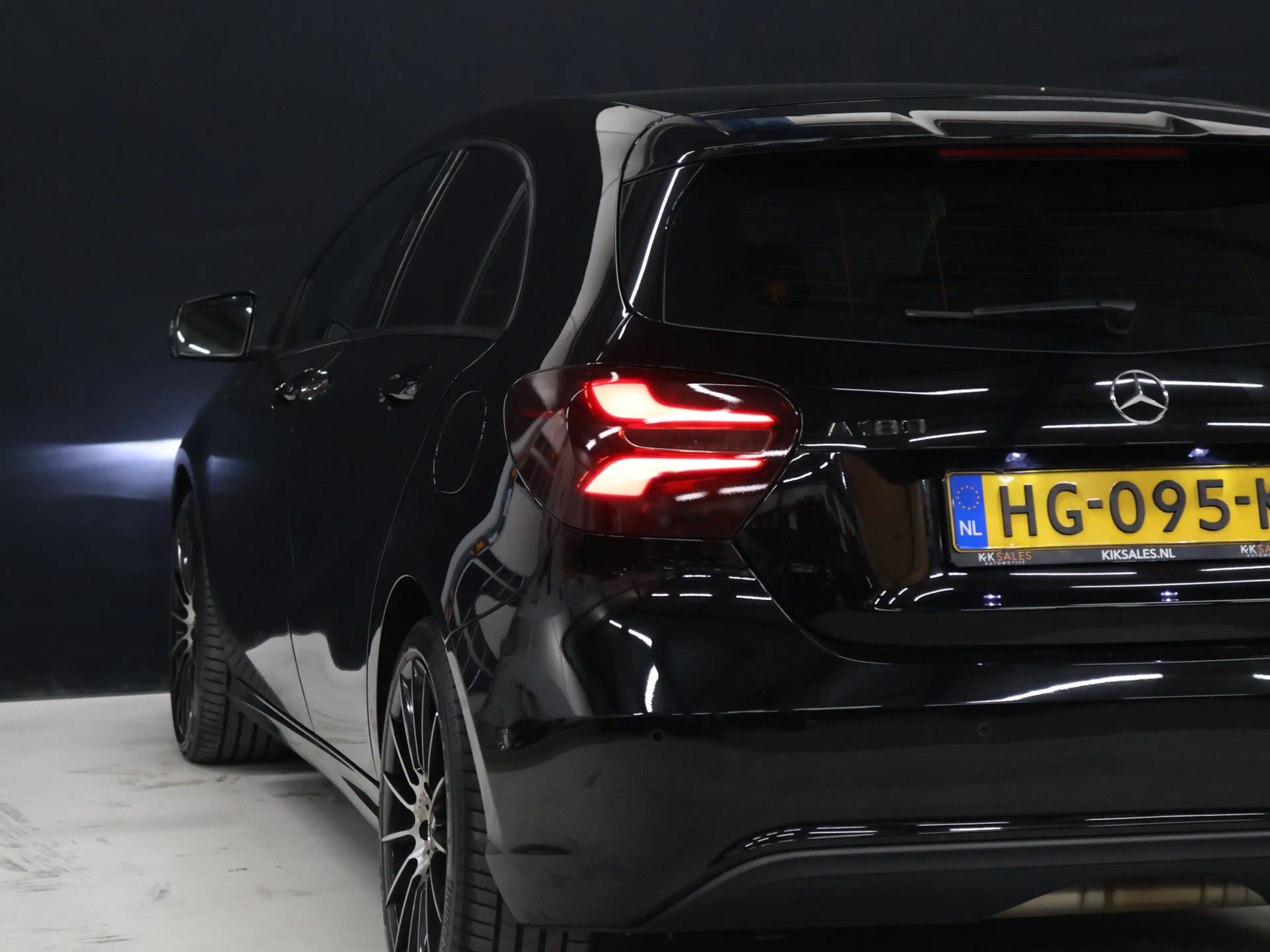 Mercedes-Benz A 180 Sport [NAVIGATIE, STERRENHEMEL, LED, PDC V+A, CRUI — photo 6