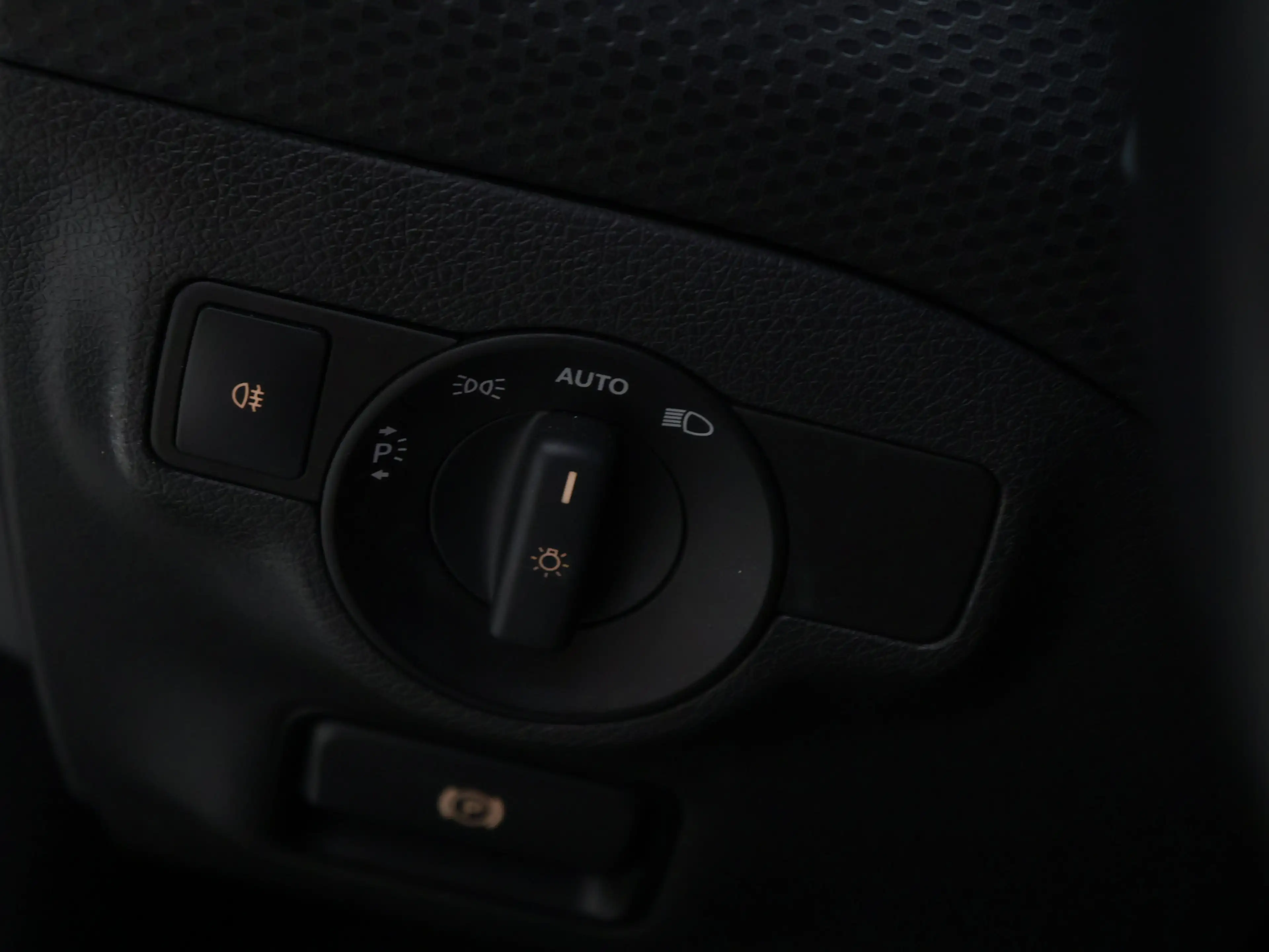 Mercedes-Benz A 180 Sport [NAVIGATIE, STERRENHEMEL, LED, PDC V+A, CRUI — photo 14