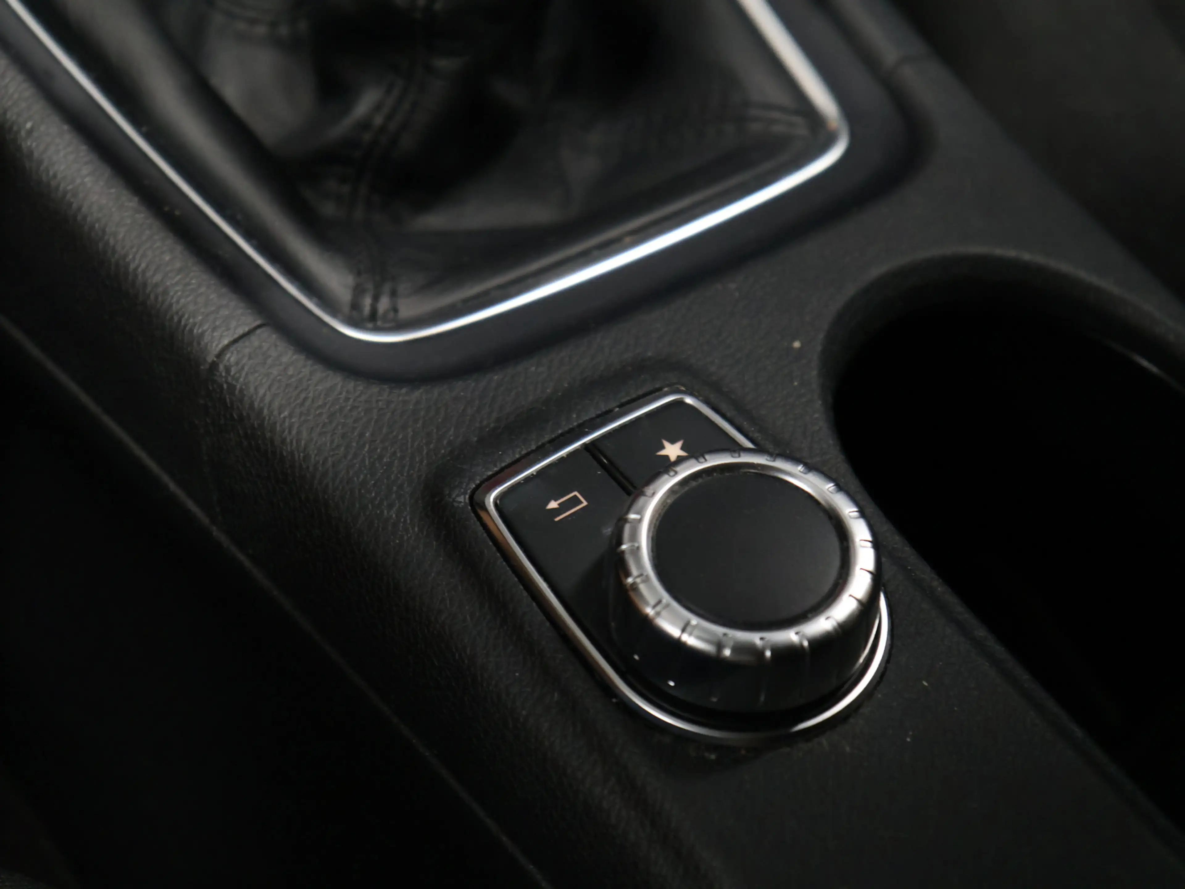 Mercedes-Benz A 180 Sport [NAVIGATIE, STERRENHEMEL, LED, PDC V+A, CRUI — photo 21