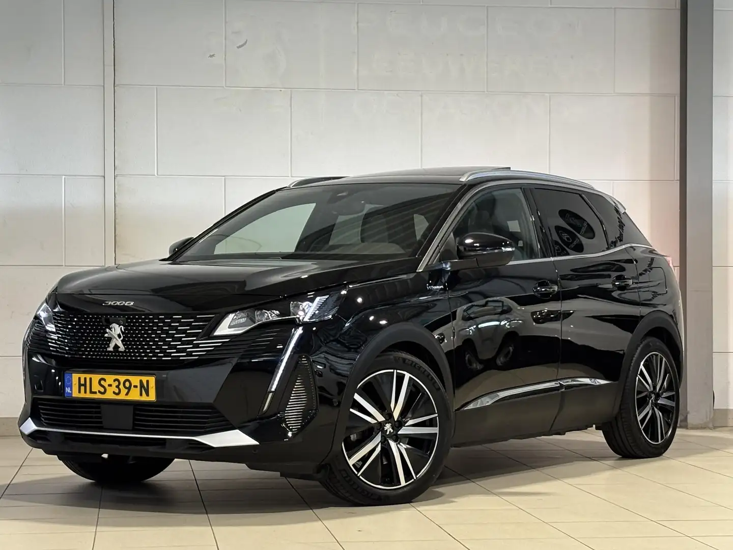 Peugeot 3008 GT Pack 1.6 HYbrid4 PHEV 300pk e-EAT8 4x4 | SCHUIF Schwarz - 2