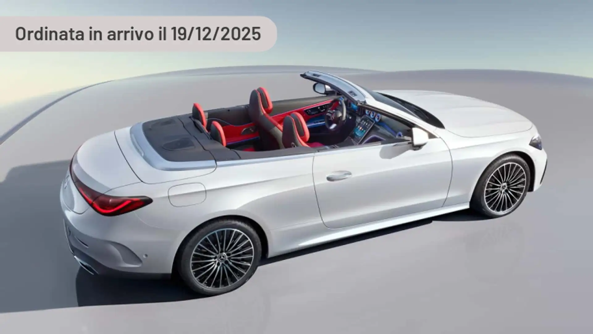 Mercedes-Benz CLE 180 180 Cabrio AMG Line Premium Argento - 2