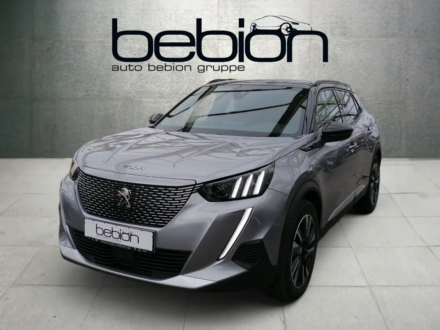 Peugeot 2008 e- Elektromotor 136 (e-) e- GT FLA SpurH Silver - 1