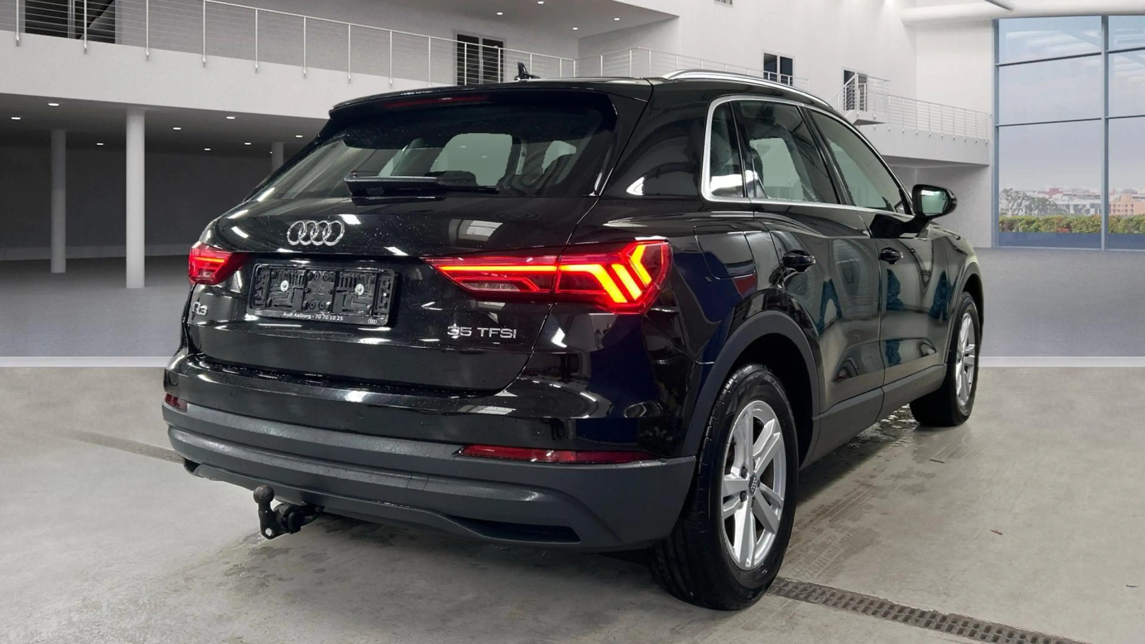 Audi Q3 35 TFSI Advanced Pro Line Trekhaak — photo 3