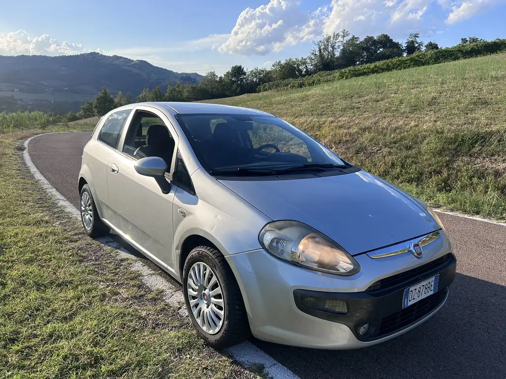 Fiat Punto Evo 2010 из Европы — купить под ключ