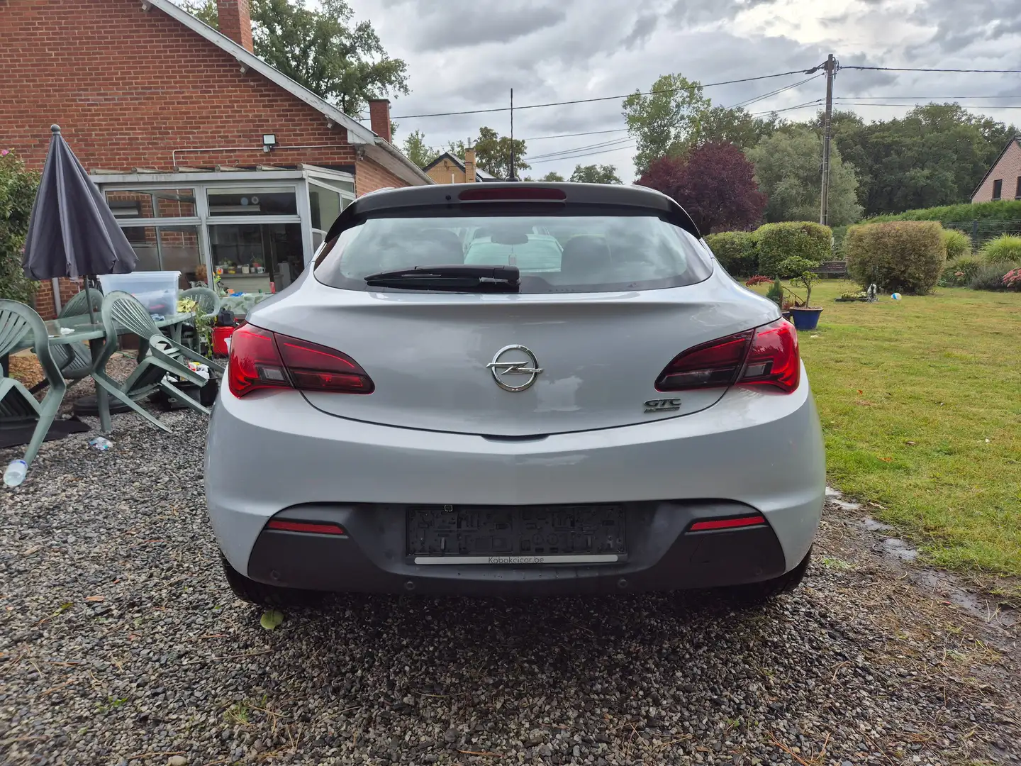 Opel Astra Gtc 1.7 ctdi Zilver - 1