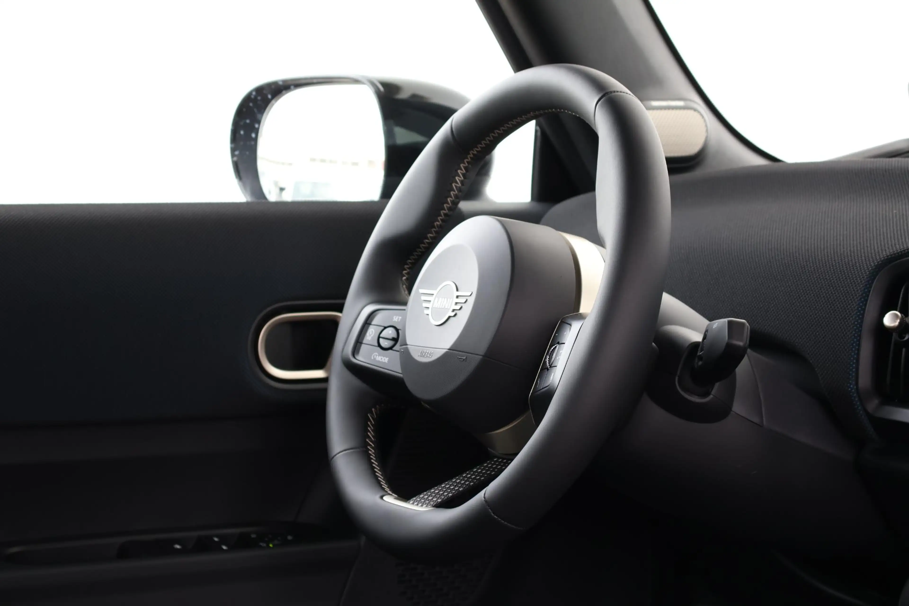 MINI Cooper C Cabrio Classic Trim | Pakket M — photo 13