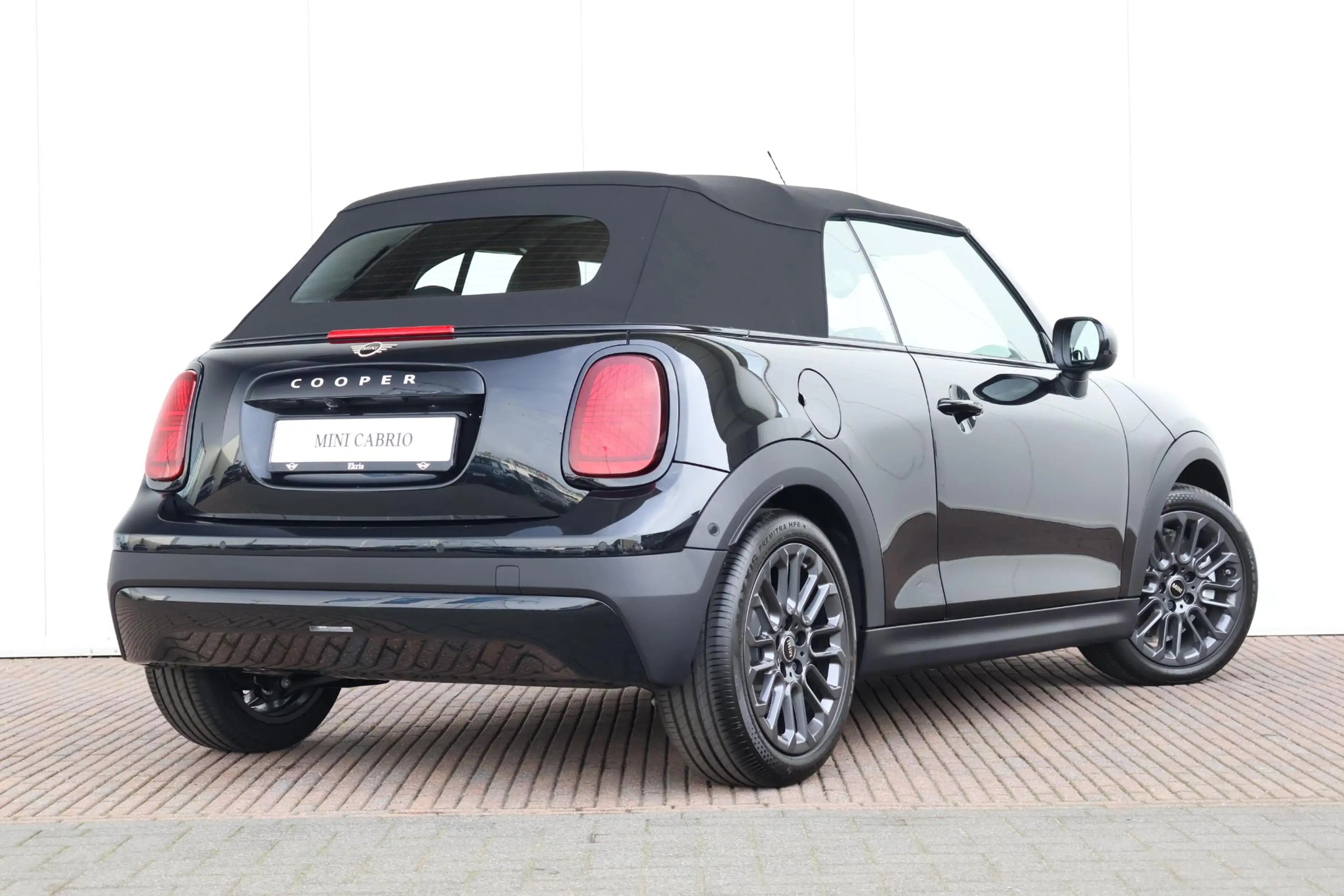 MINI Cooper C Cabrio Classic Trim | Pakket M — photo 9