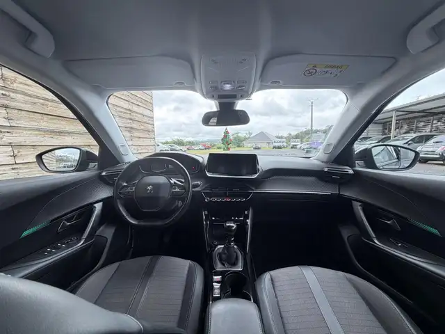 Peugeot 2008 view 14