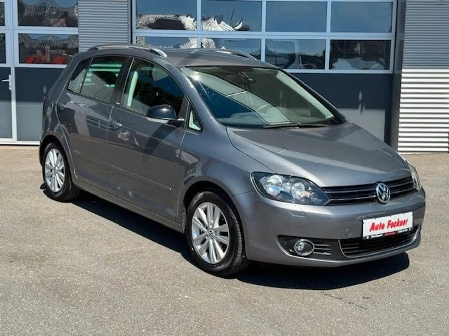 Volkswagen Golf Plus Style 1.6 TDI DSG Automatik,  Drehsitz Gris - 2