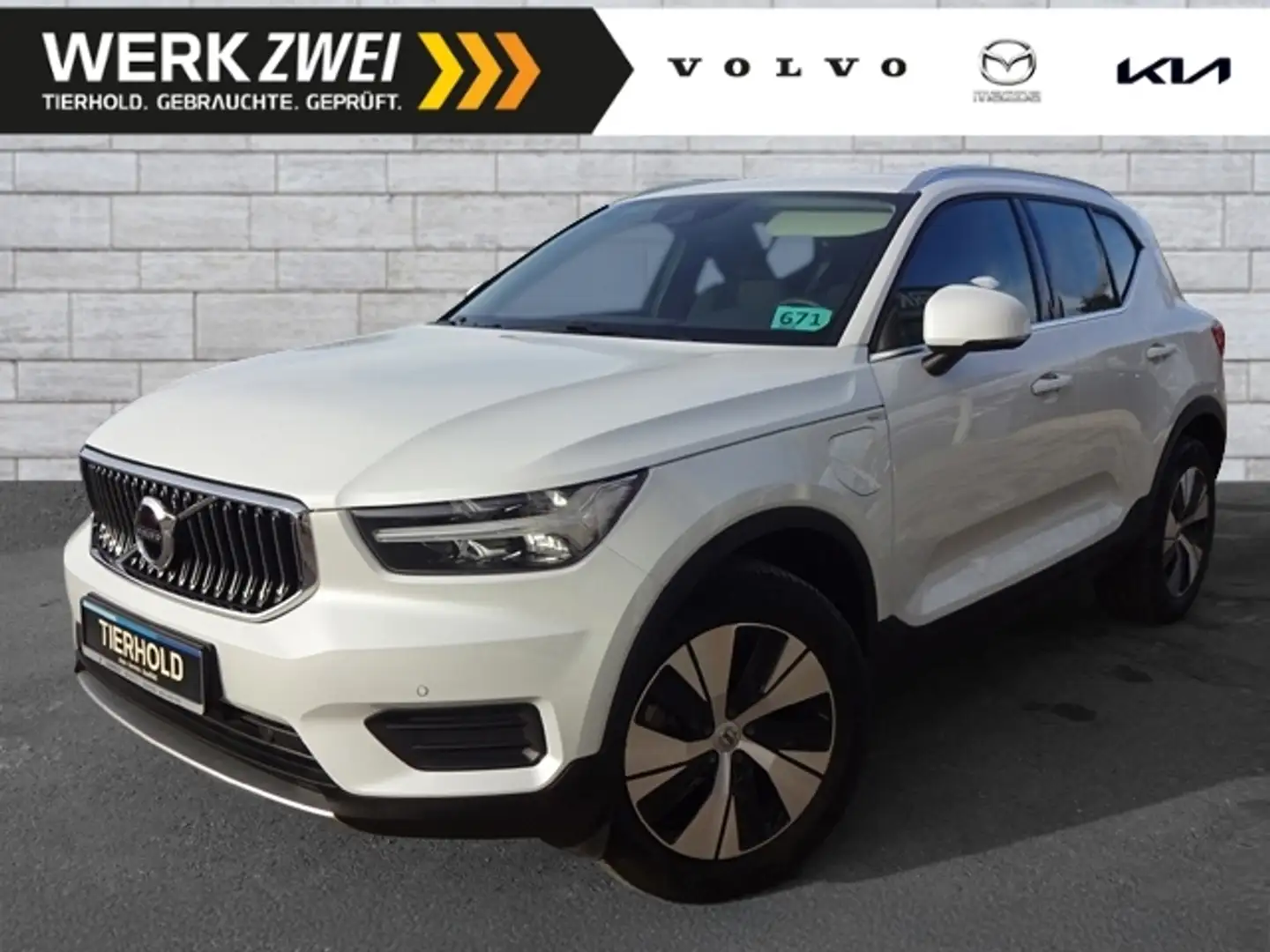 Volvo XC40 T4 Inscription Plug-In 2WD Kamera DAB Navi Weiß - 1