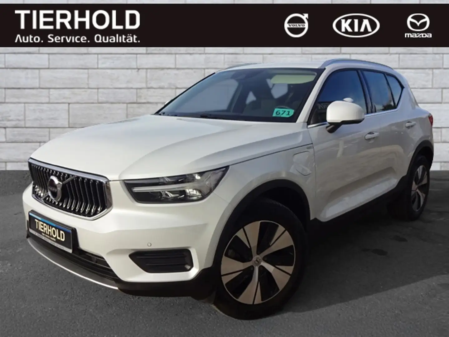 Volvo XC40 T4 Inscription Plug-In 2WD Kamera DAB Navi Weiß - 2
