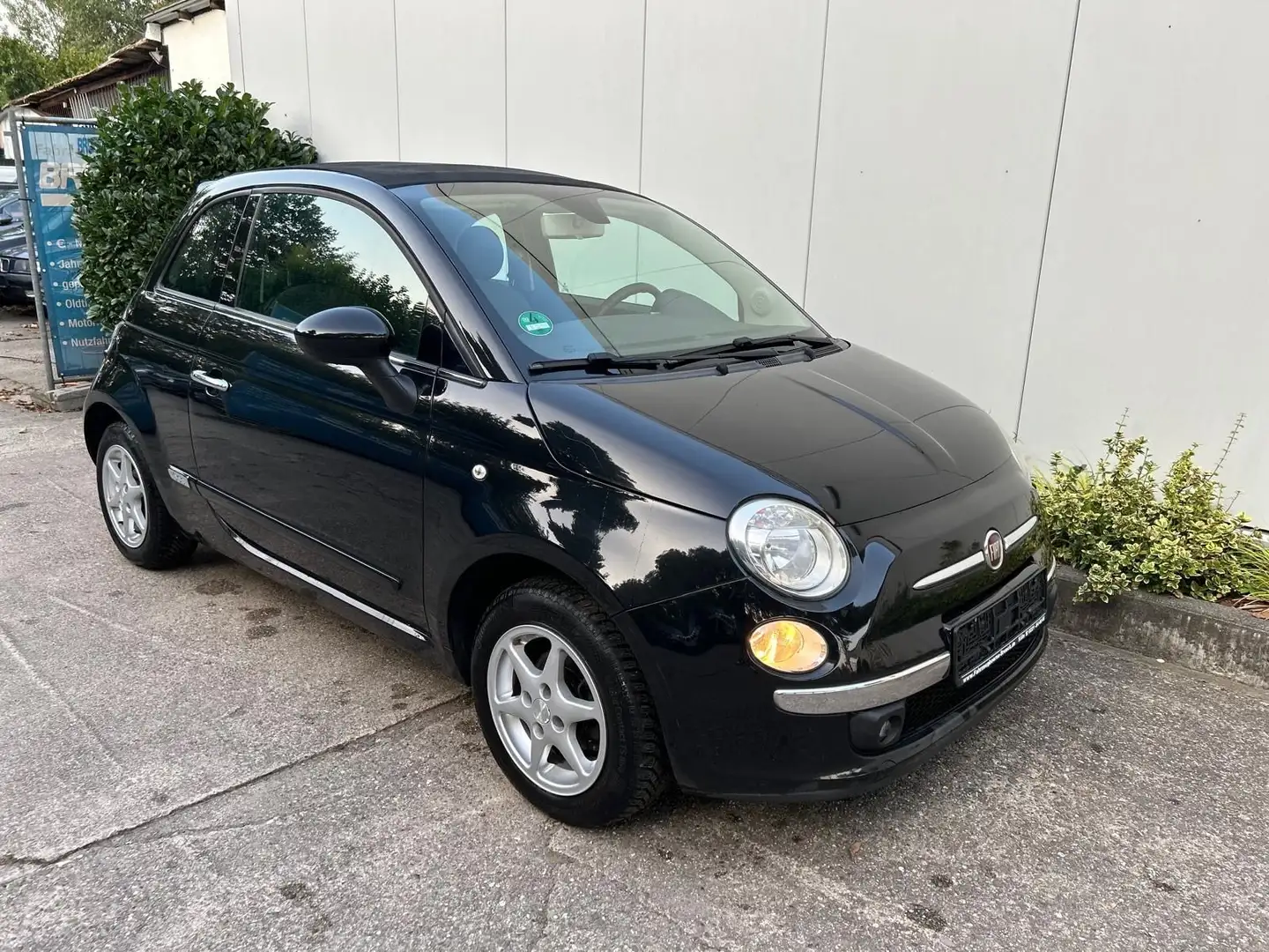 Fiat 500 2. Hand guter Zustand Verdeck neu!!! Noir - 1