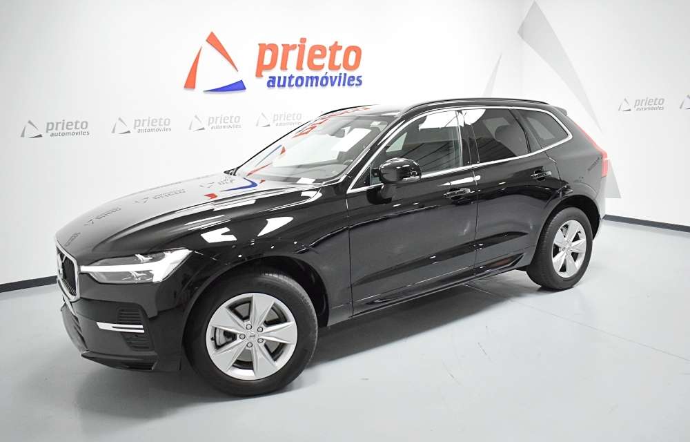 Volvo XC60 B4 Momentum Pro FWD Aut. - foto 1