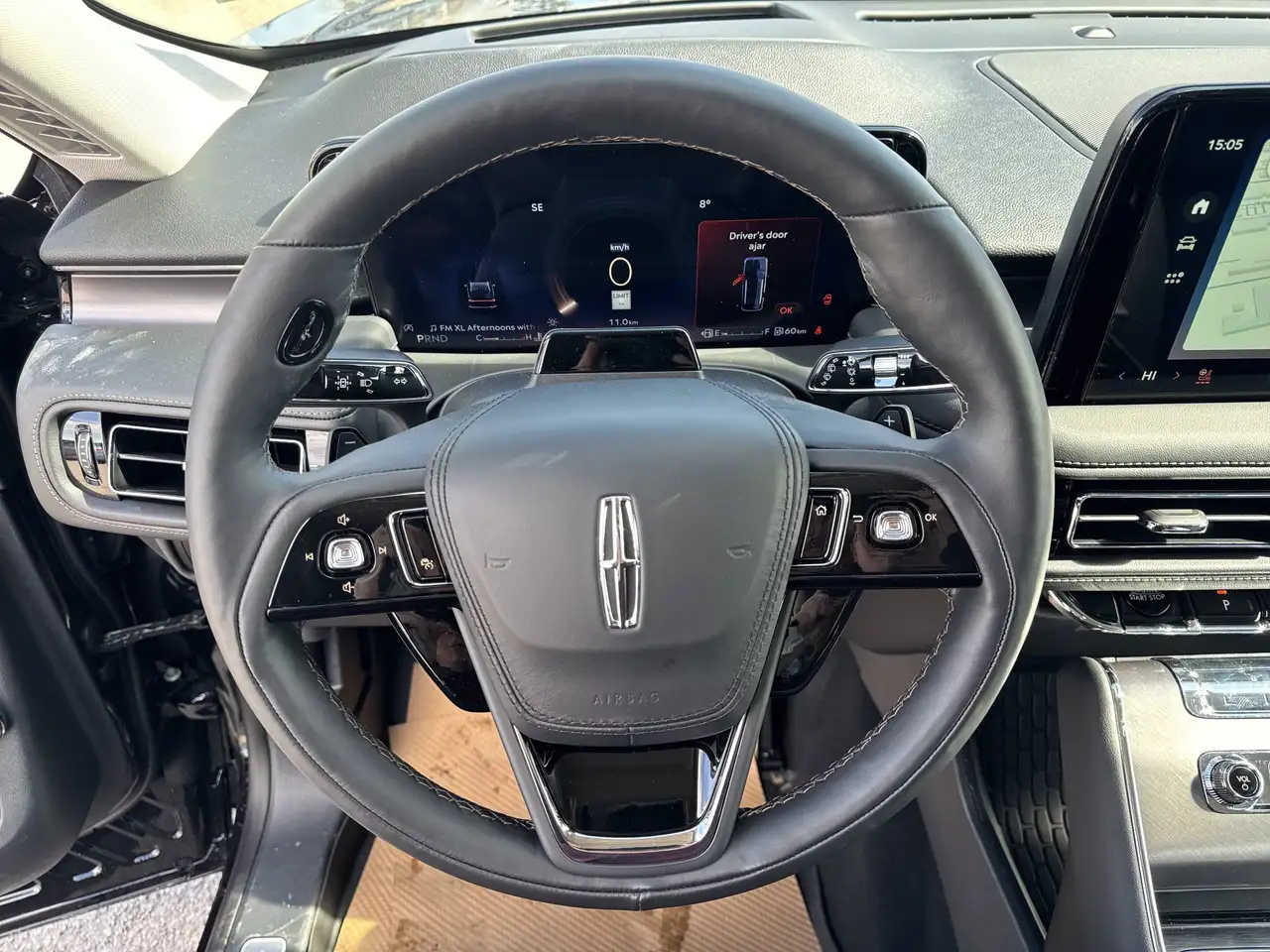 Lincoln Aviator снимка Lincoln Aviator
