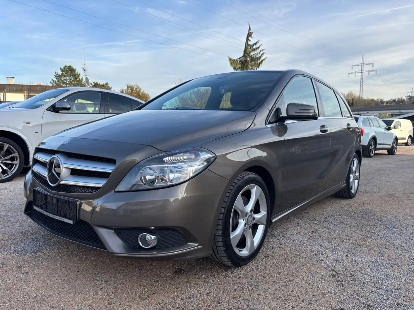 Mercedes-Benz B 180 Automatik,Alu,WR,Sitzheizung Grau - 1