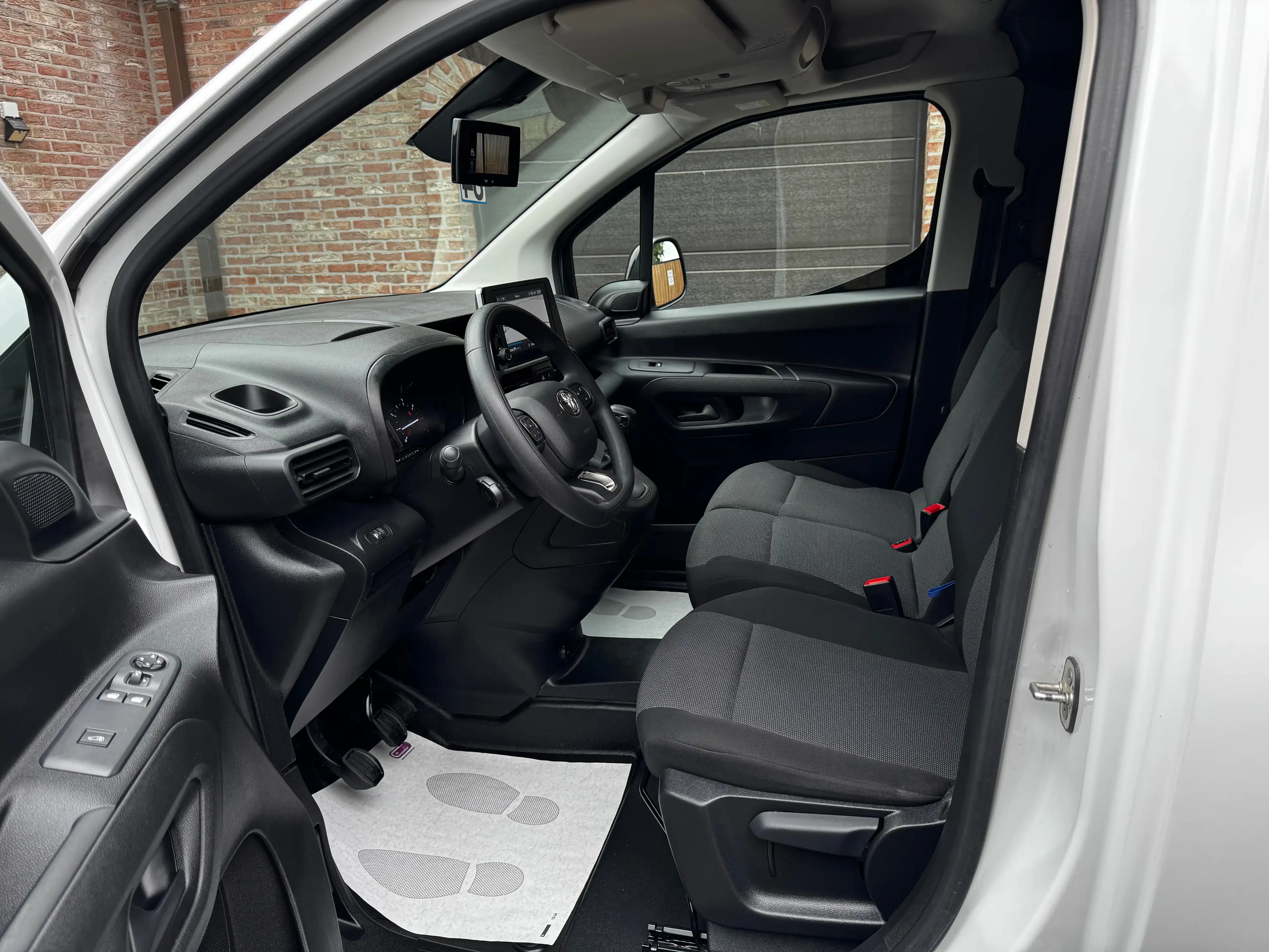 Toyota Proace City | BTW INCL | BENZINE | 3 ZIT | NAVI | CAMERA | CARPLAY | PDC | — photo 5