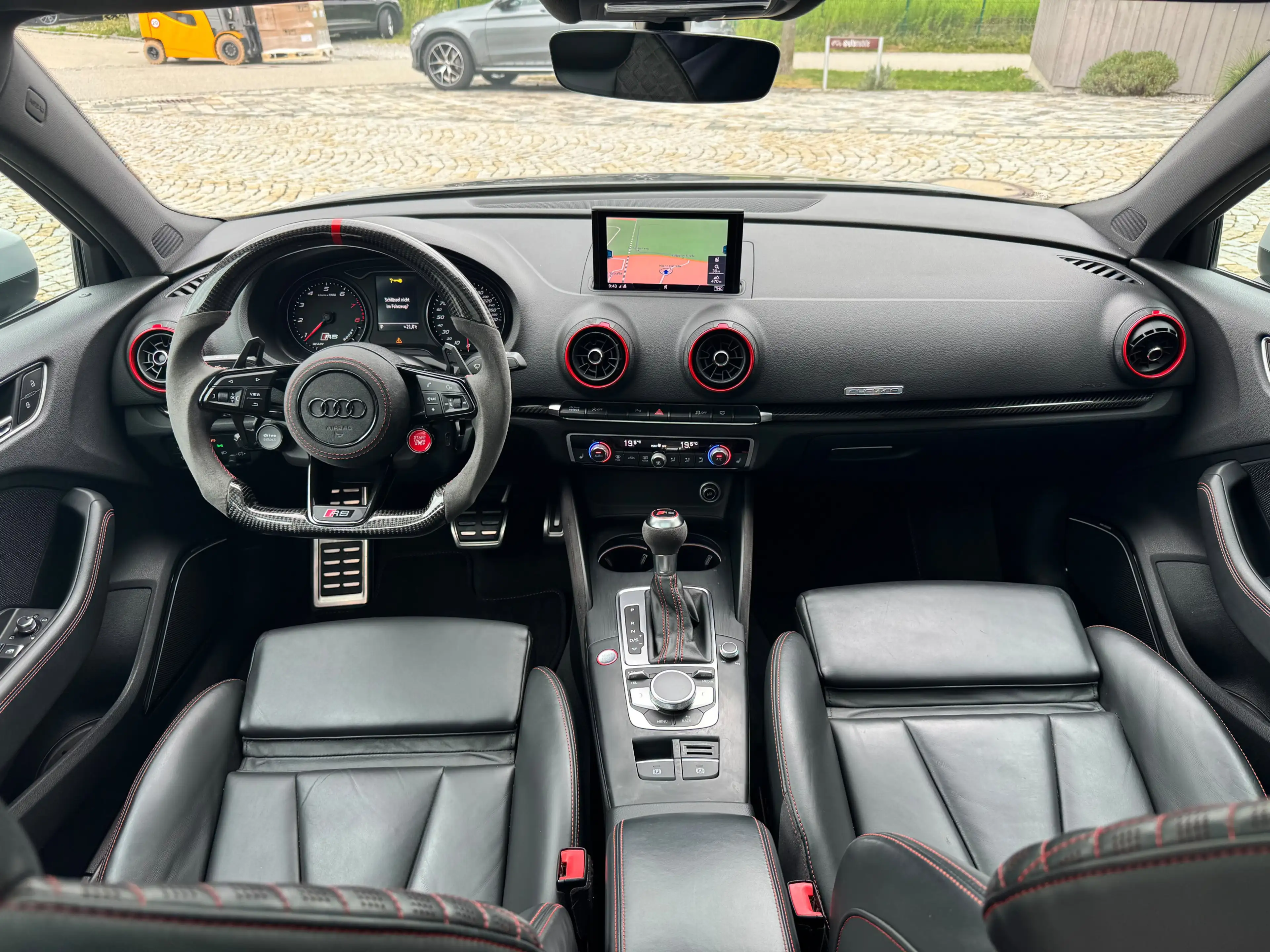 Audi RS3 Sportback|Pano|ACC|MMI touch|Kamera|19 — photo 9