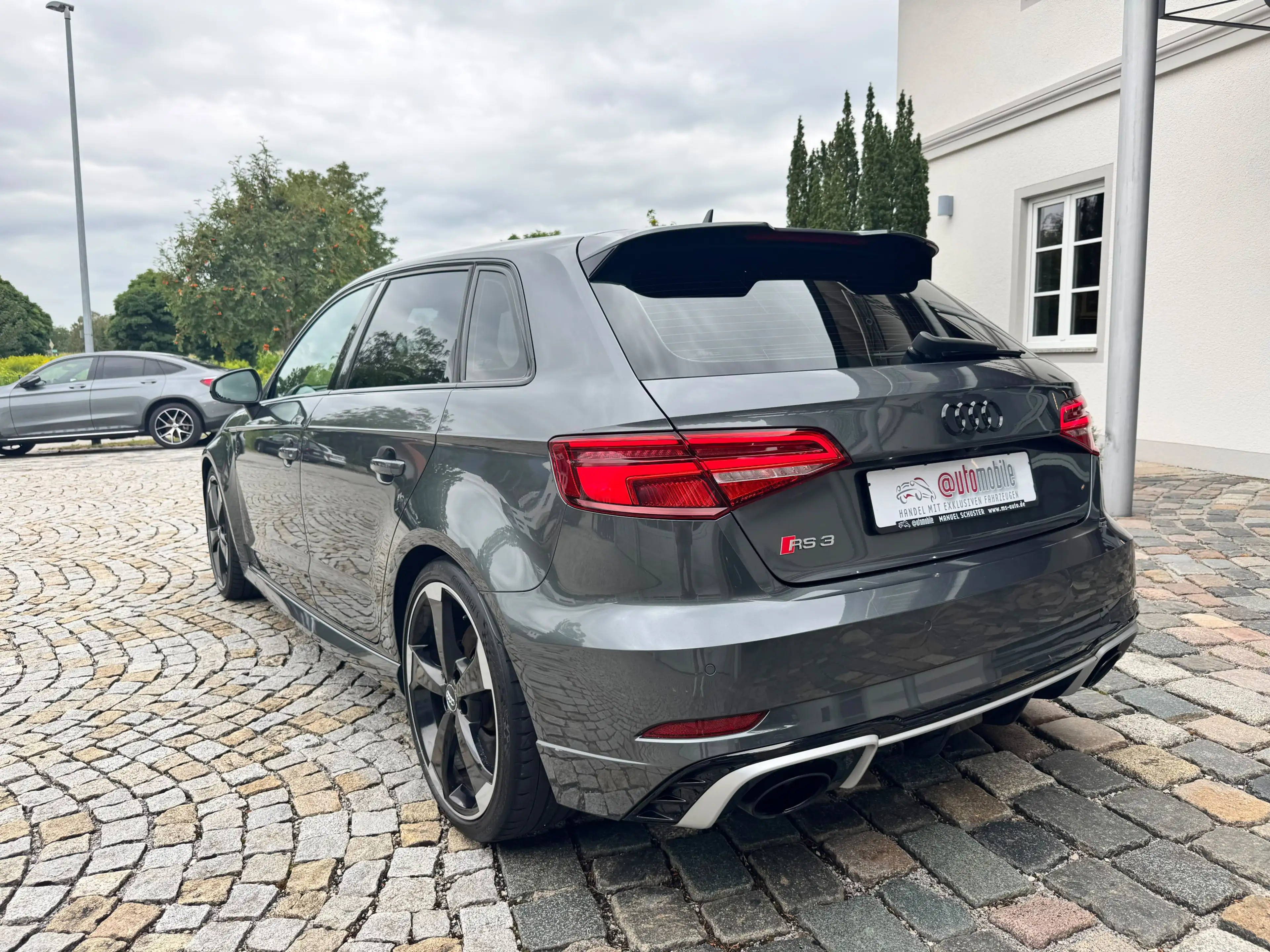 Audi RS3 Sportback|Pano|ACC|MMI touch|Kamera|19 — photo 4
