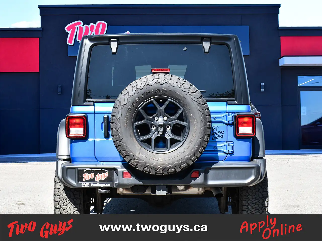 Jeep Wrangler снимка Jeep Wrangler