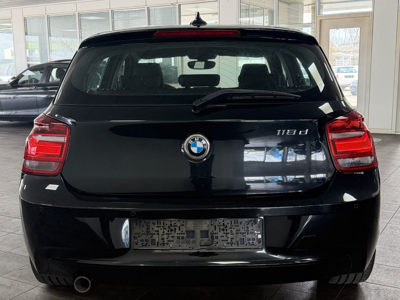 BMW 118 d Sport Line XENON PDC NAVI 2.HAND TOP — photo 14