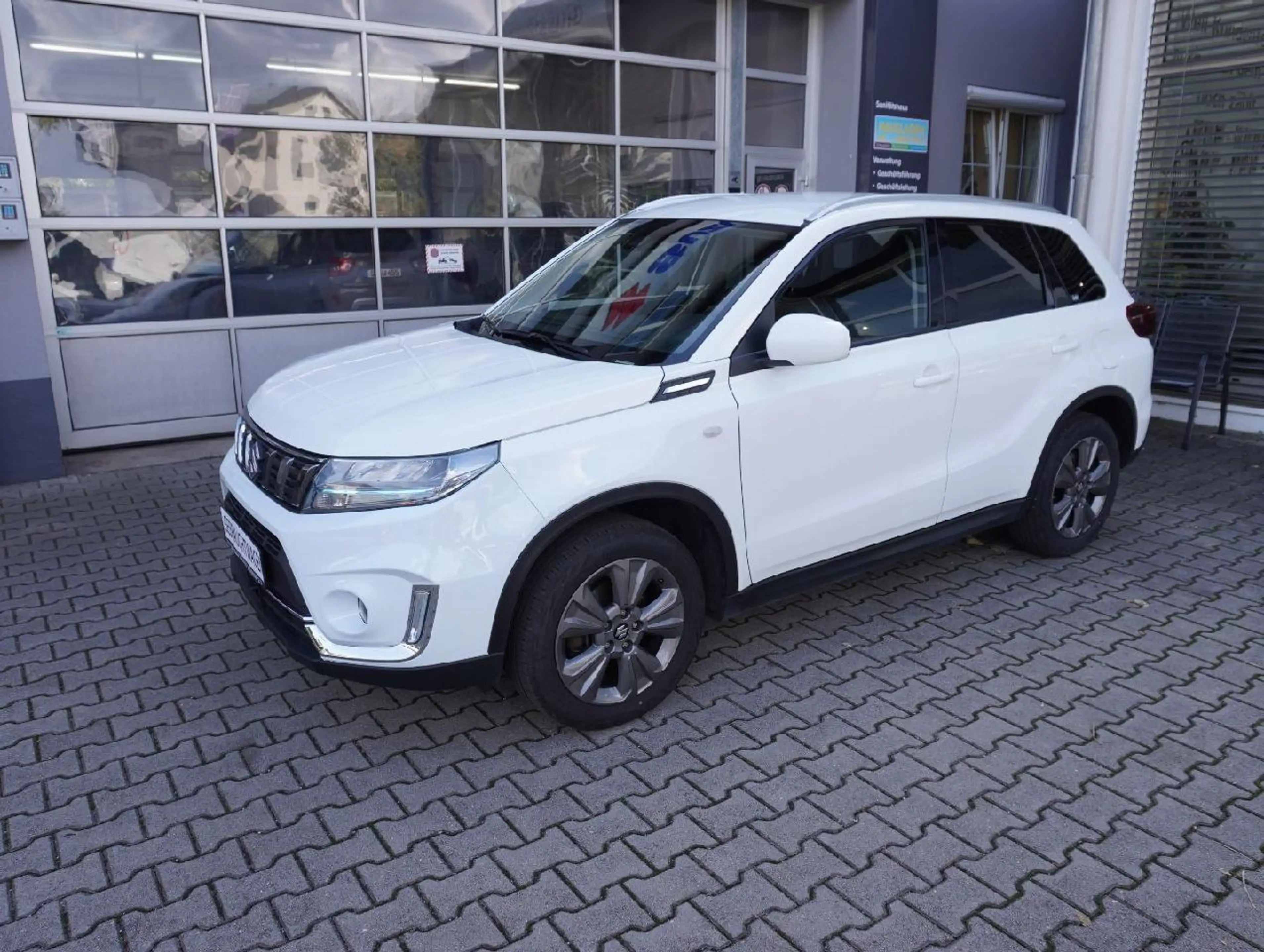 Suzuki Vitara 1.4 Mild-Hybrid Comfort 4x4 — photo 2