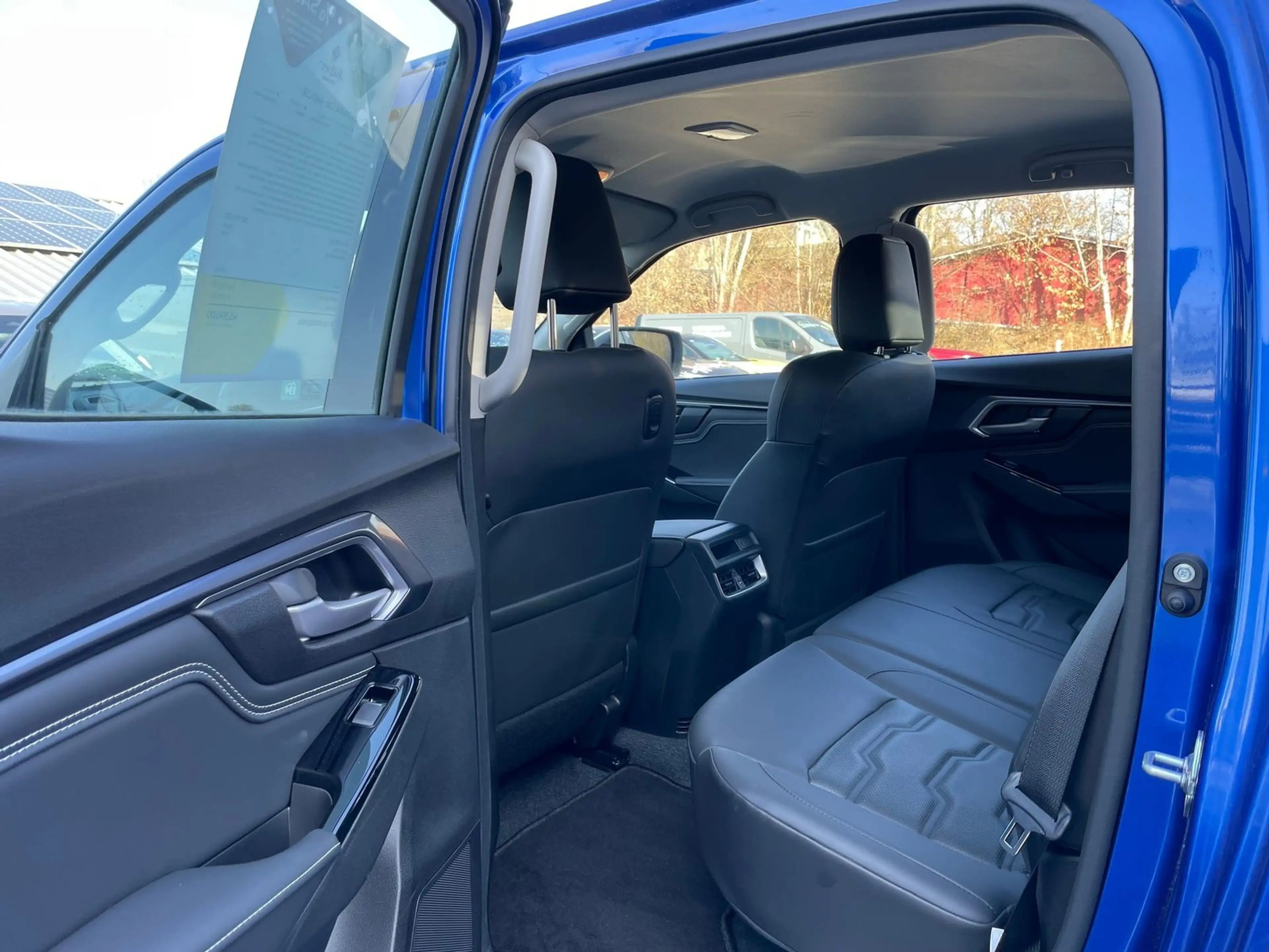Isuzu D-Max Double Cab 4WD 6MT - LSE inkl. AHK — photo 9