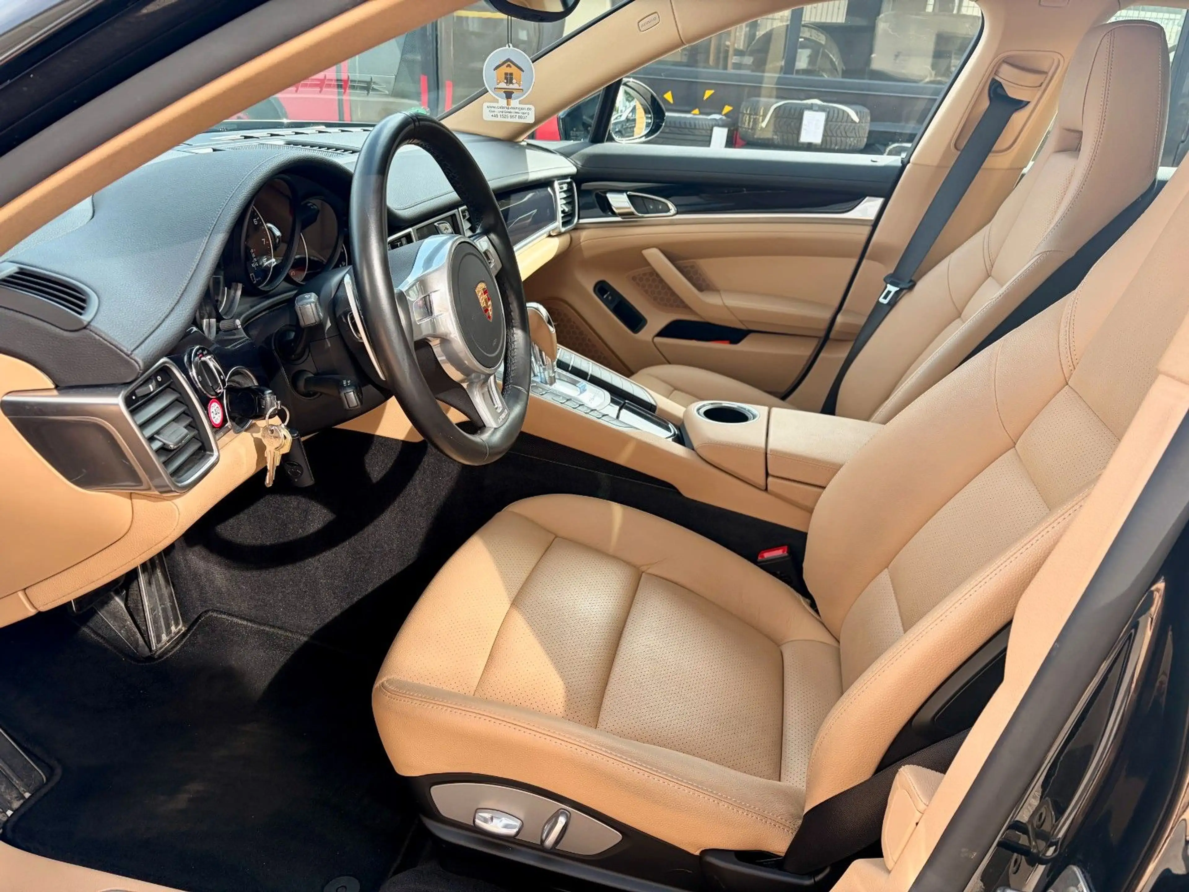 Porsche Panamera 4 Edition *BOSE* SITZH HI + VO TOP ZUST — photo 11